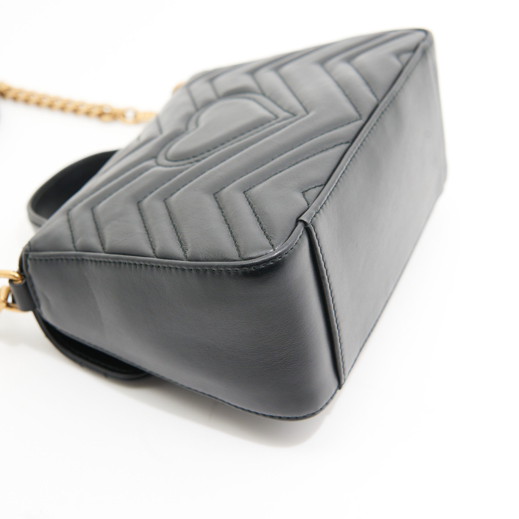 Gucci Leather Marmont Top Handle in Black