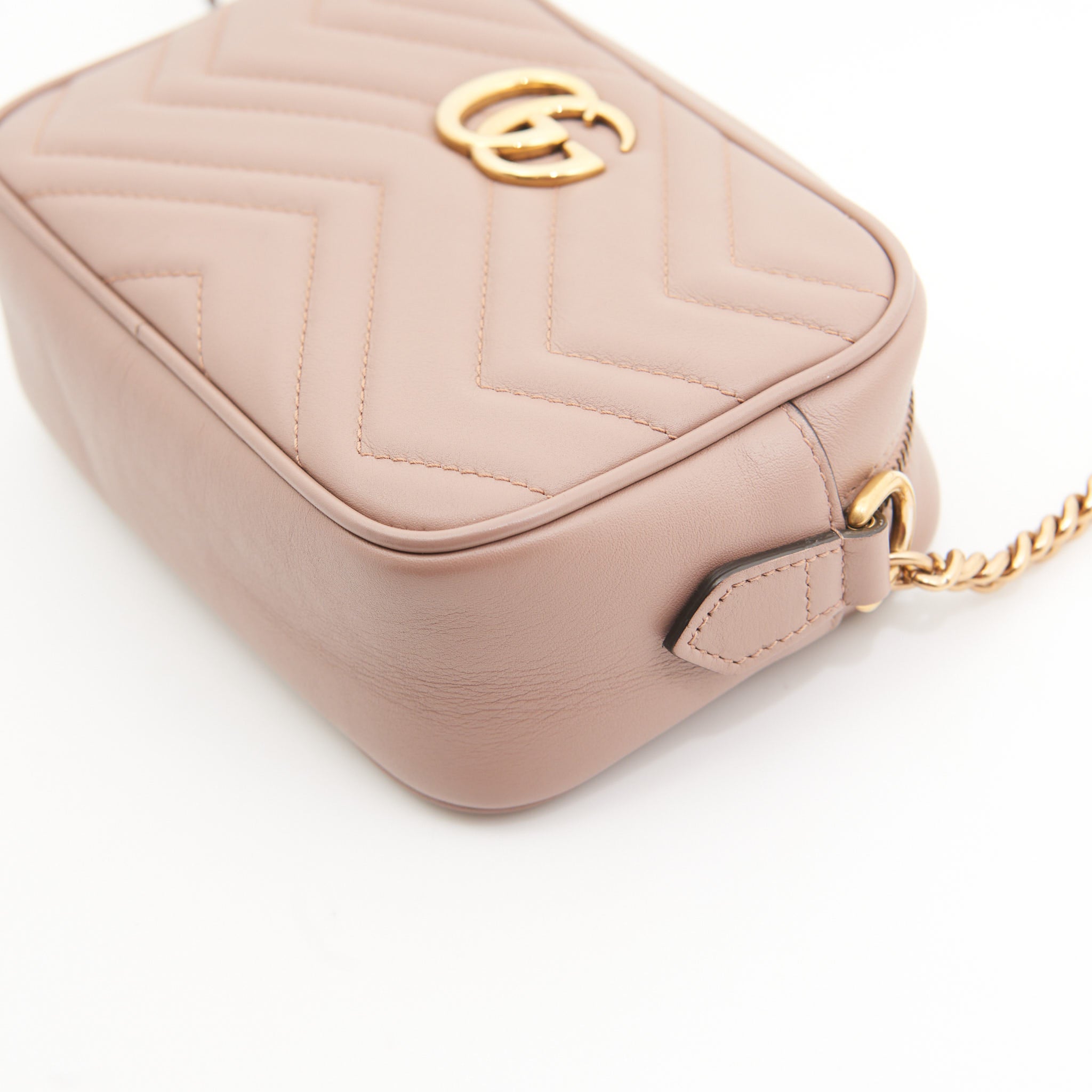 Gucci Leather Mini Marmont in Beige