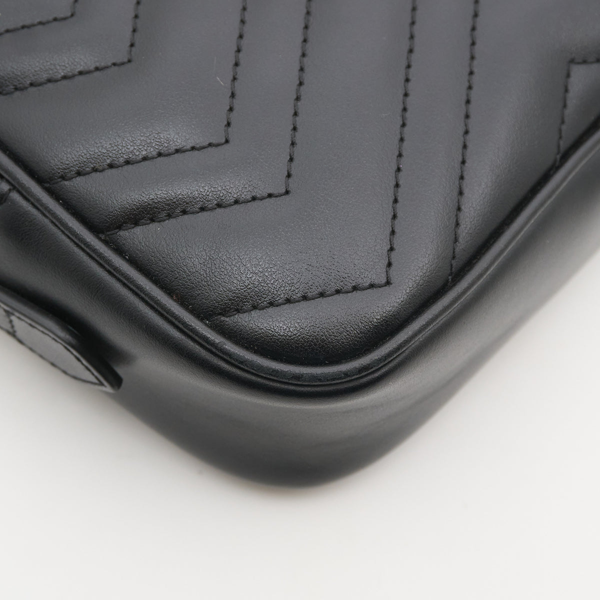 Gucci GG Mini Marmont Black Bag