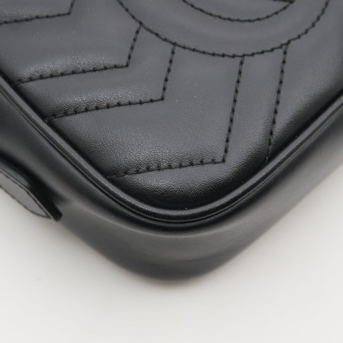 Gucci GG Mini Marmont Black Bag