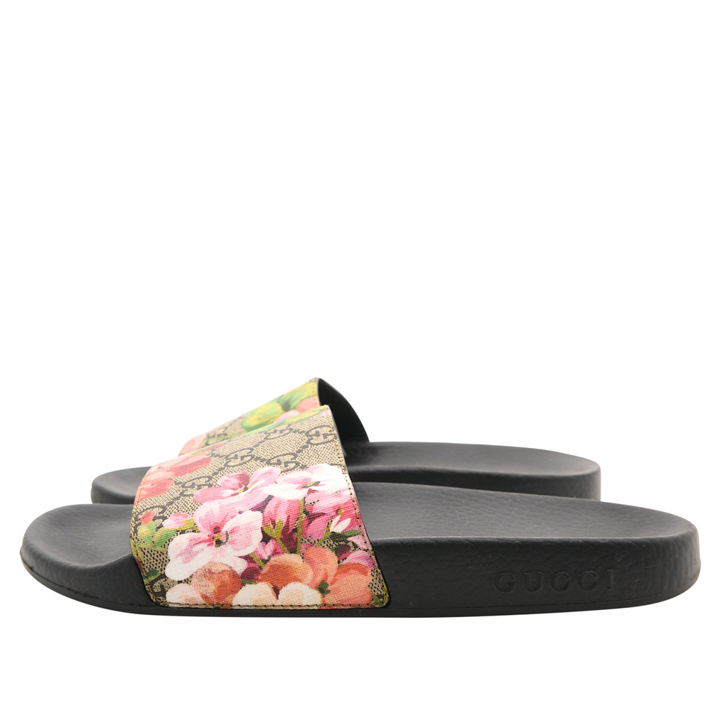 Gucci GG Supreme Blooms Slide 39