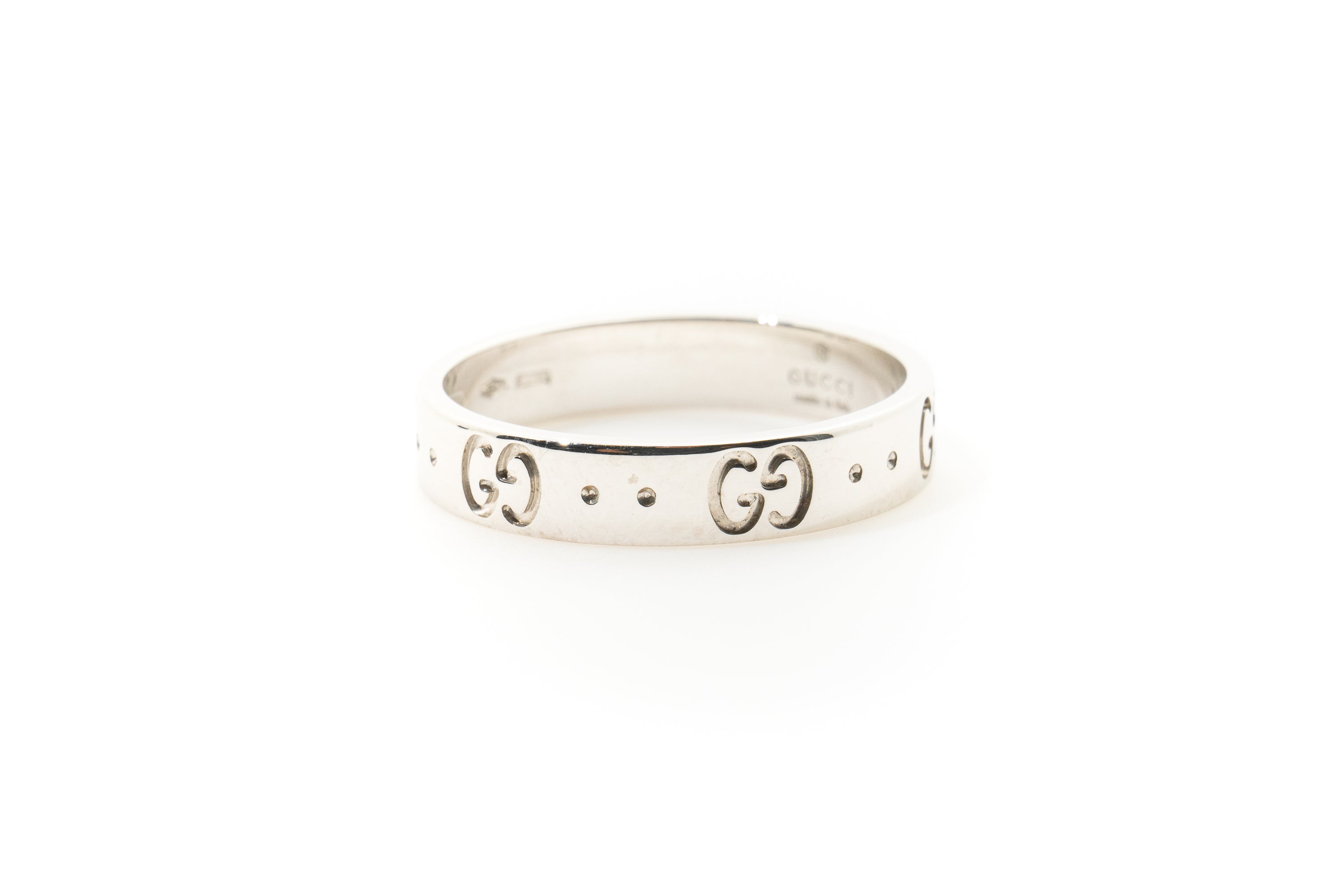 Gucci 18ct White Gold Ring