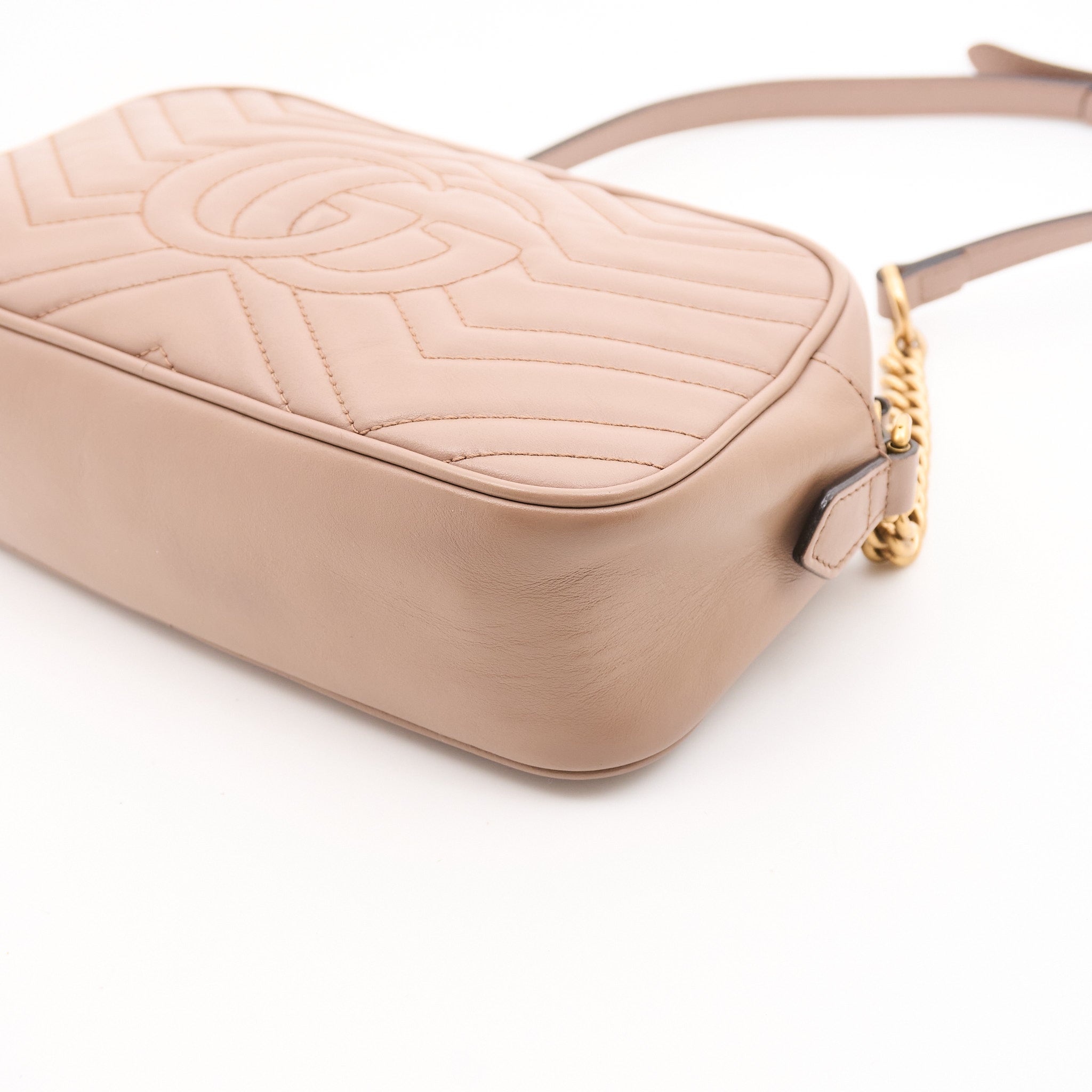 Gucci GG Marmont Dusty Beige Marmont Matelassé Bag