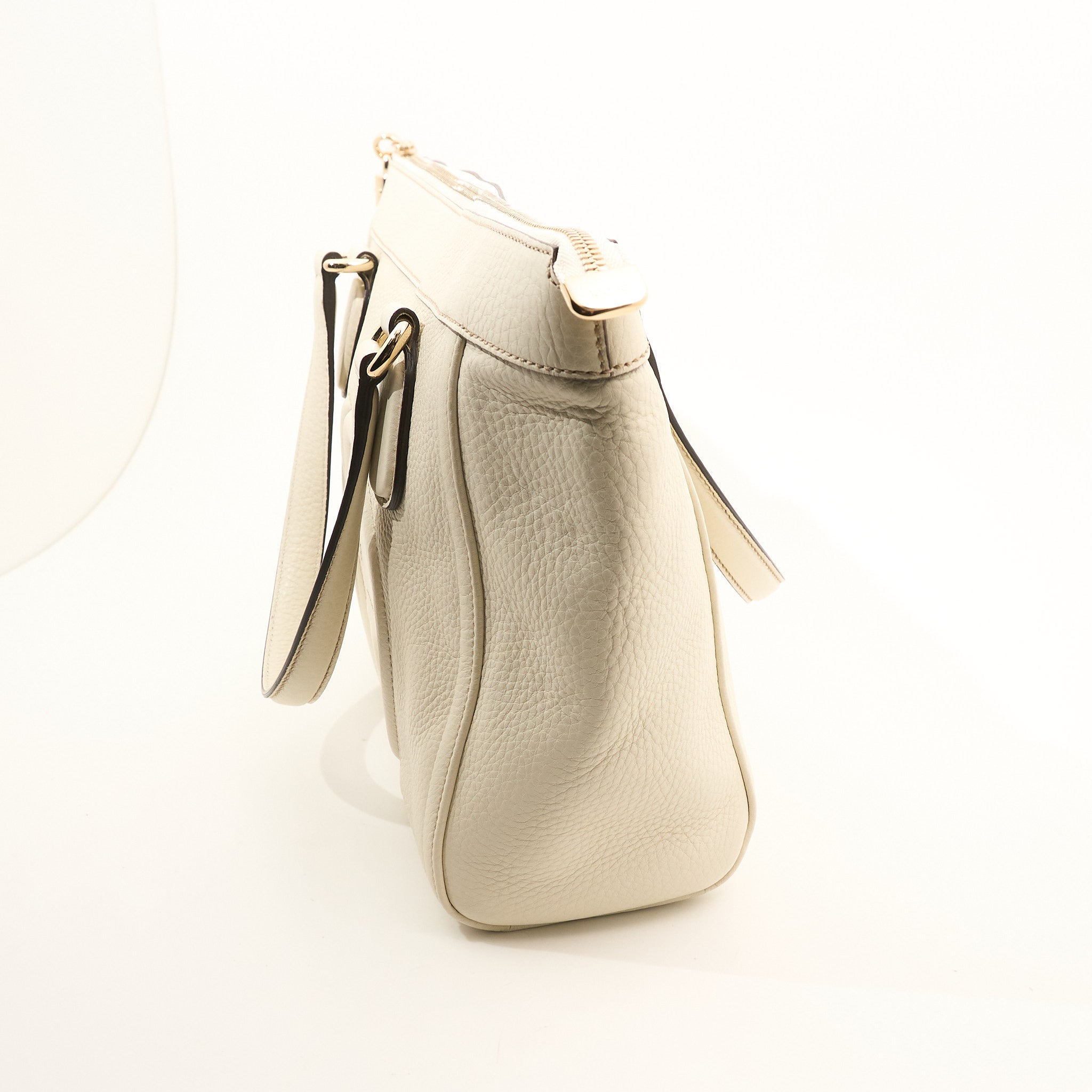Gucci Soho Top Handle Bag Off White