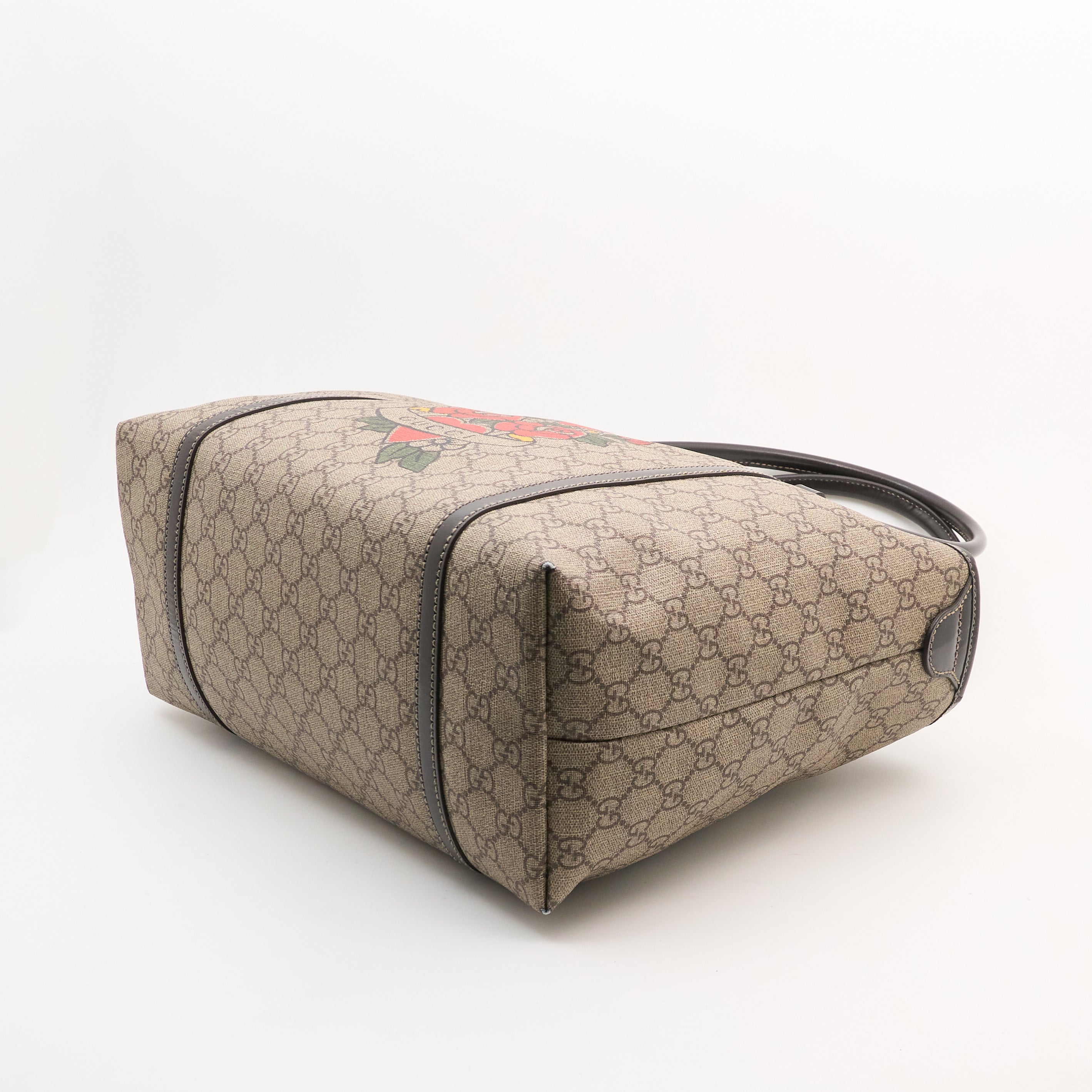 Gucci GG Supreme Tattoo Heart Tote