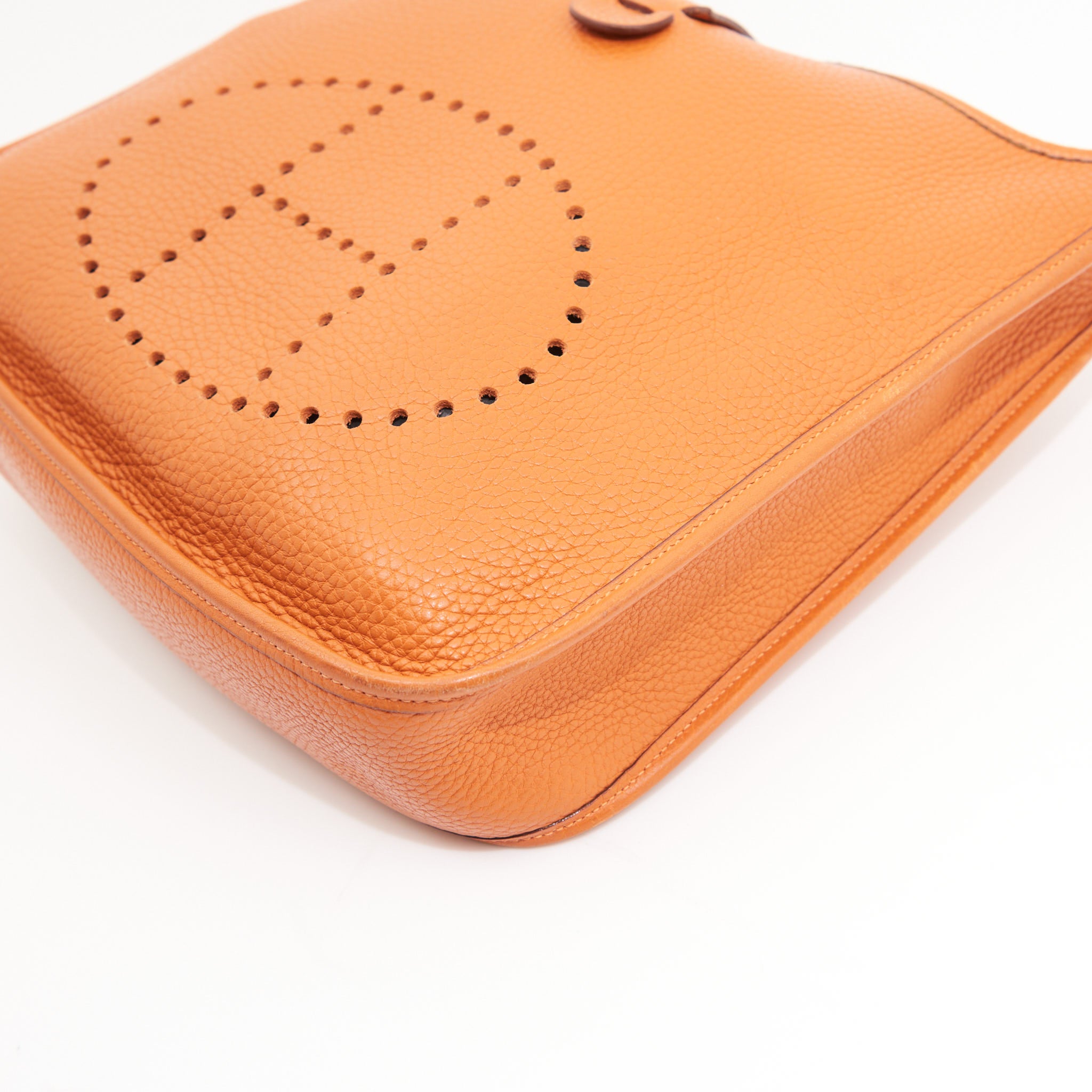 Hermes Clemence Evelyn 29 in Orange SHW