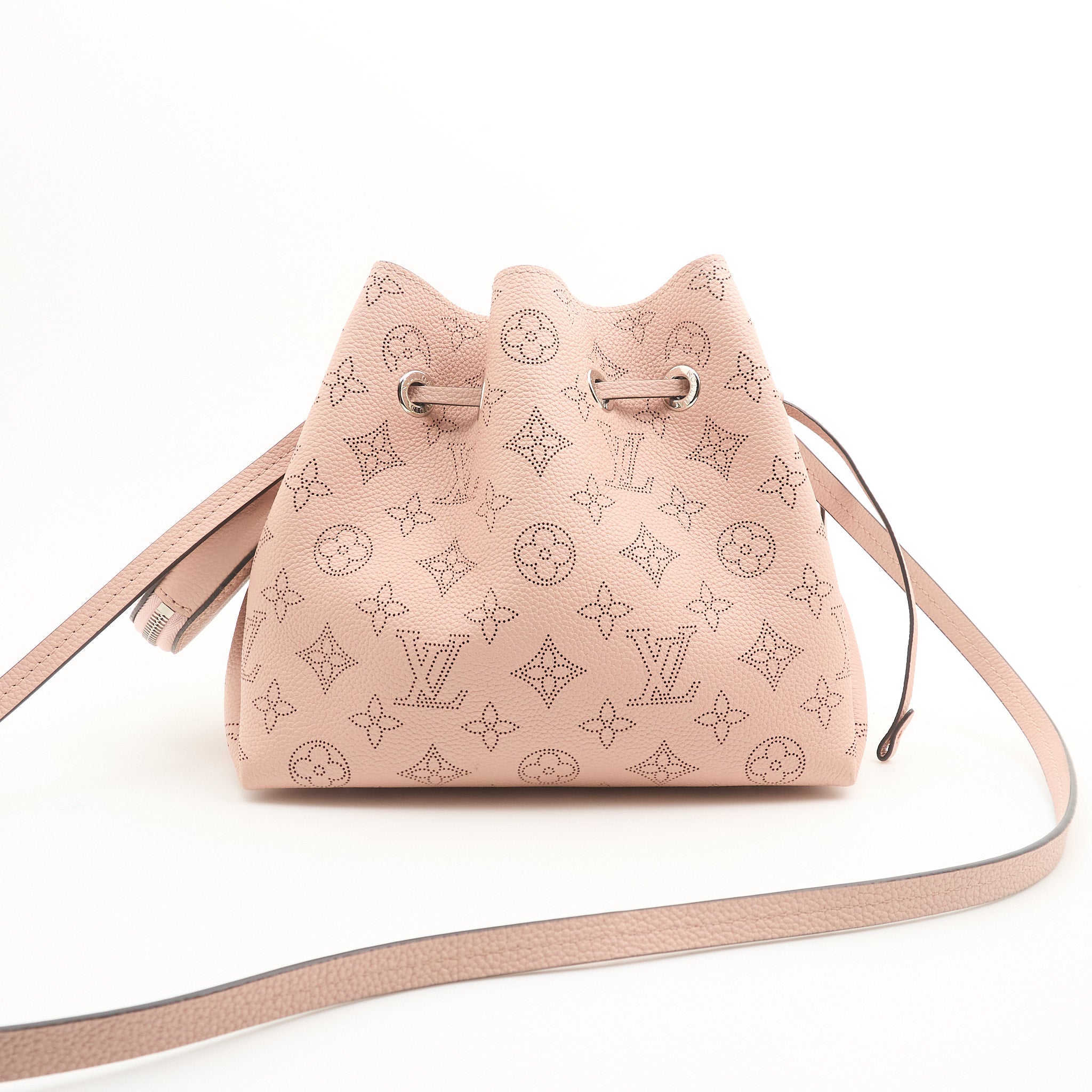 Louis Vuitton Bella Bucket Bag in Rose