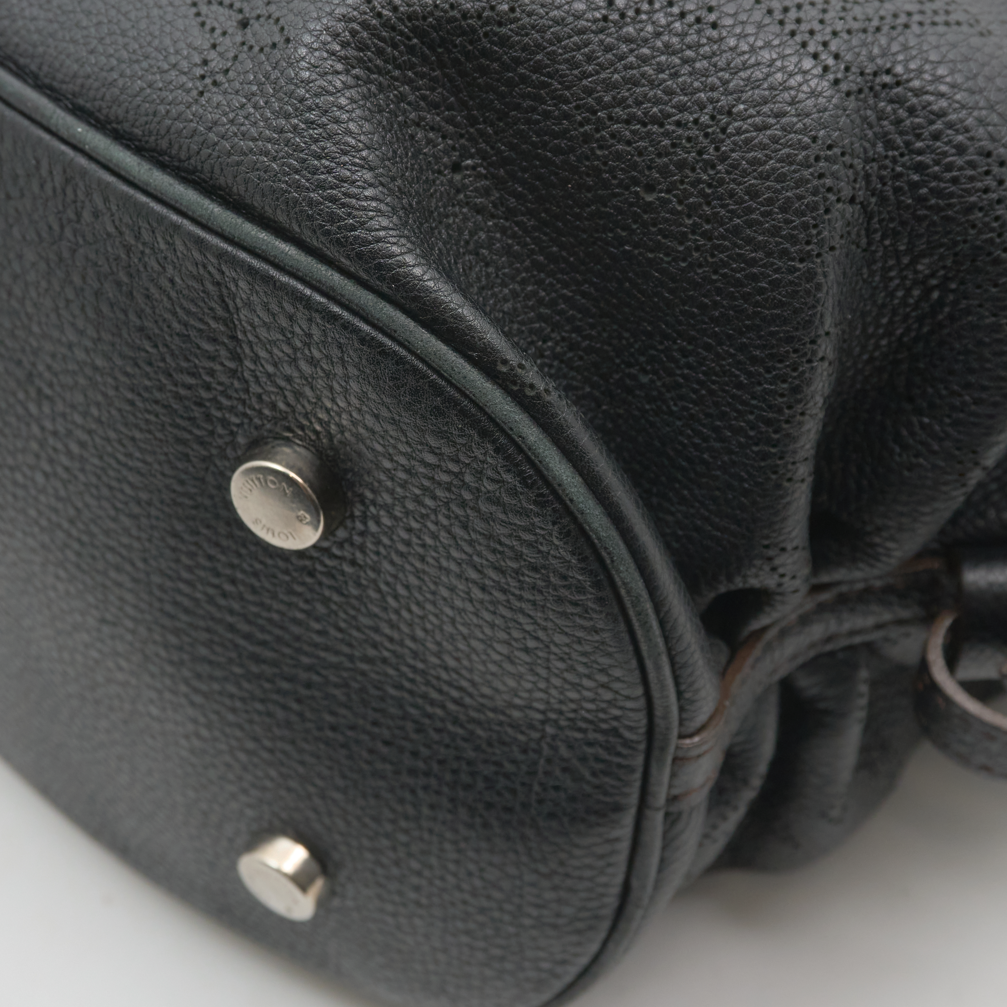 Louis Vuitton Black Mahina Hobo shoulder Bag