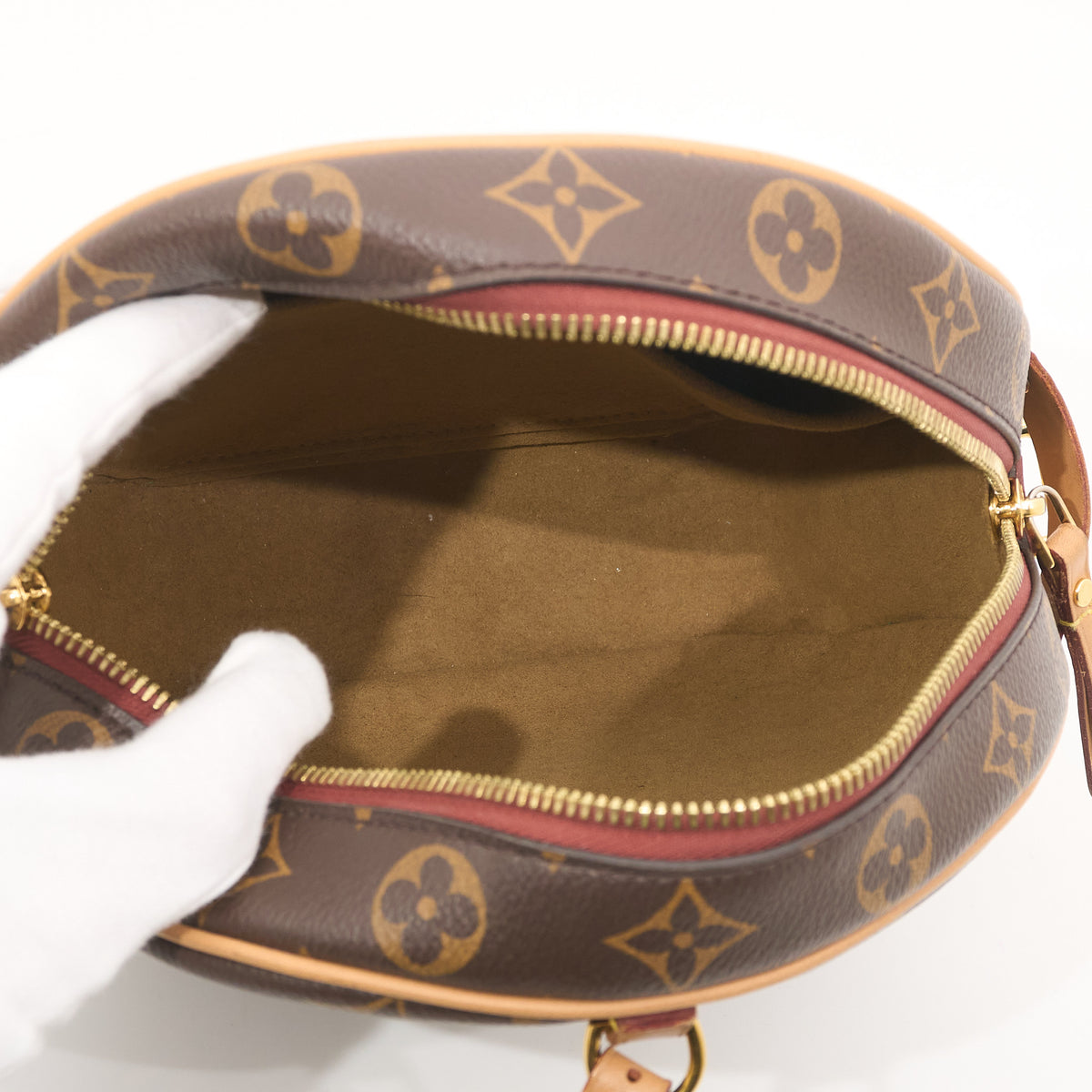 Louis Vuitton Boite Chapeau Souple Bag