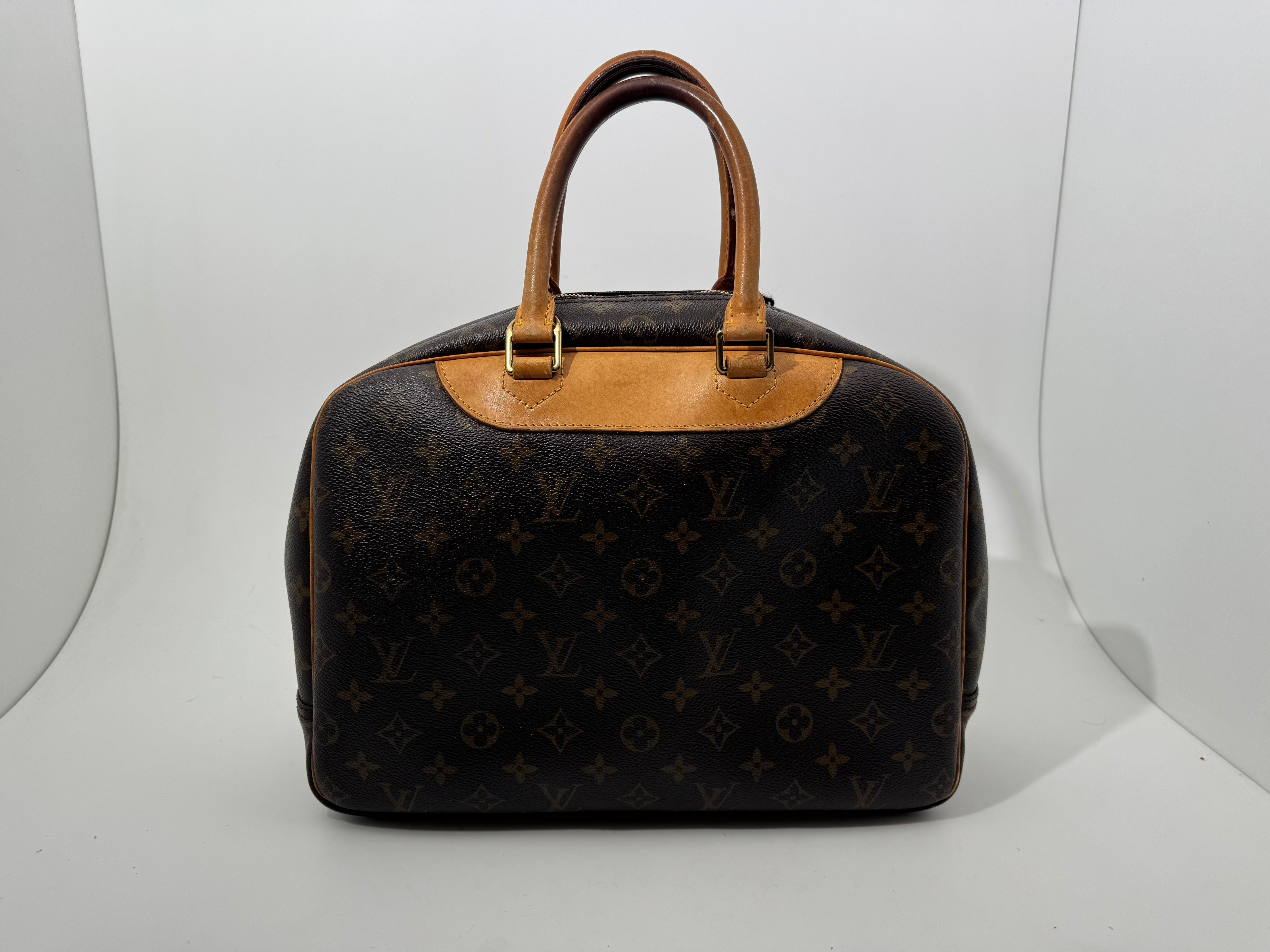 Louis Vuitton deauville