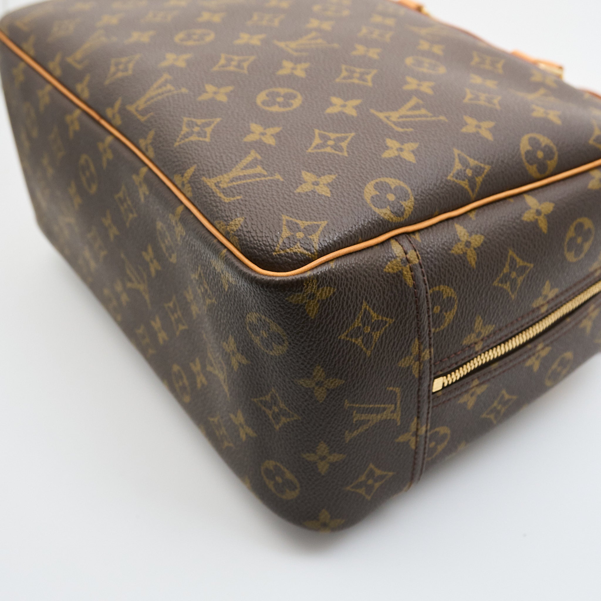 Louis Vuitton Deauville Monogram Bowling Bag