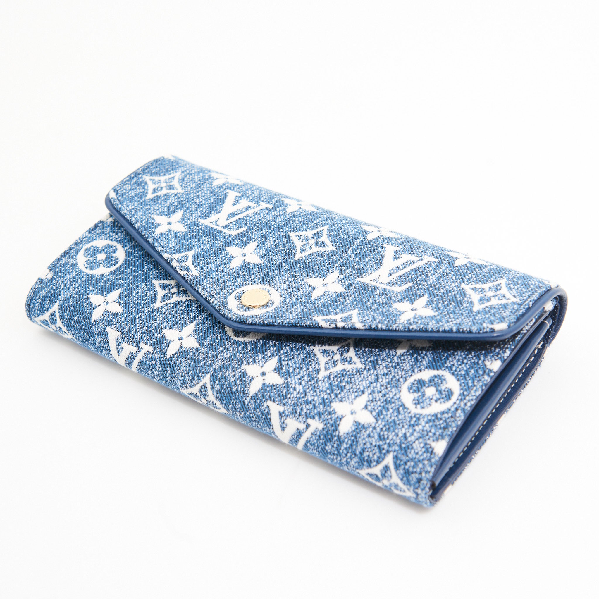 Louis Vuitton Denim Sarah Wallet in Blue