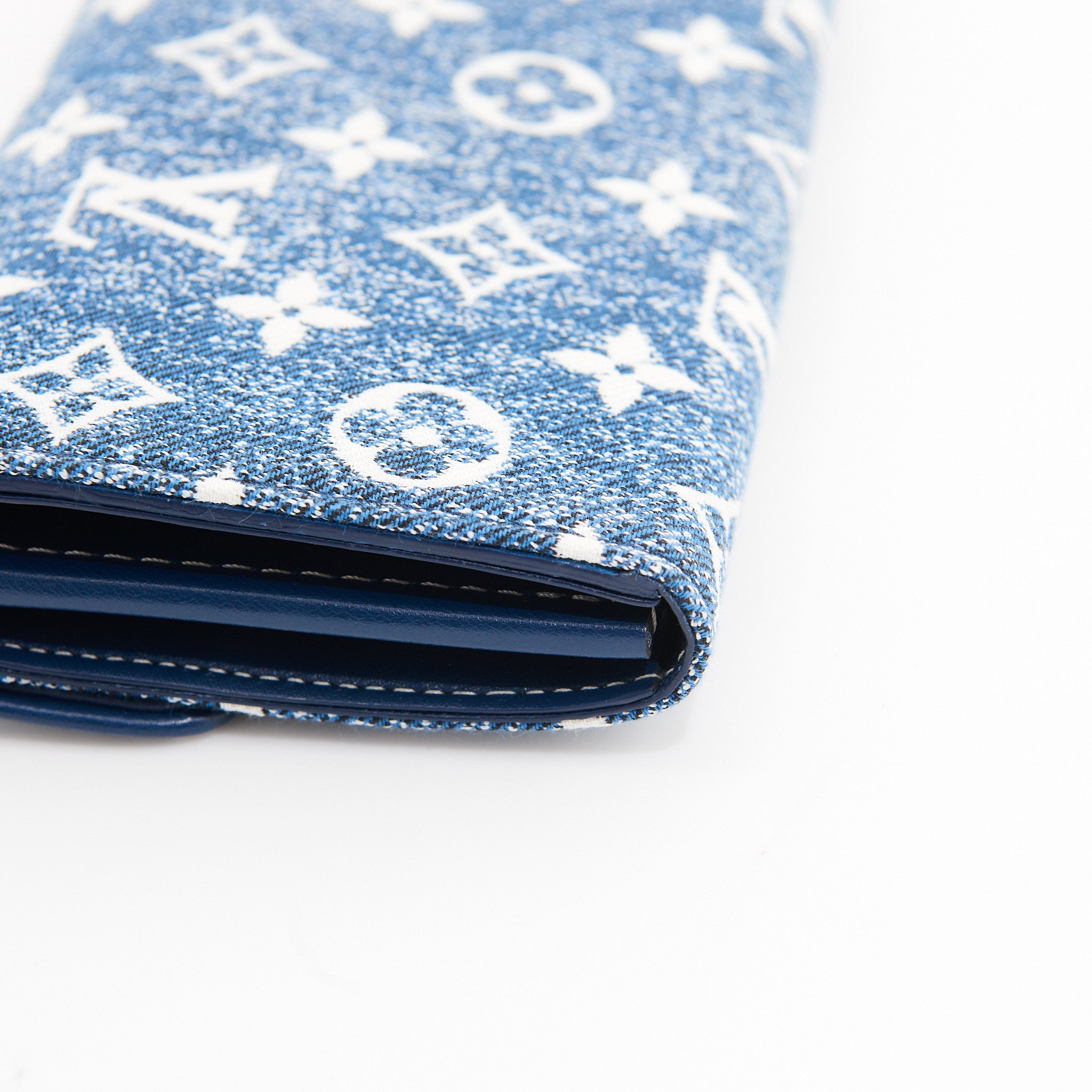 Louis Vuitton Denim Sarah Wallet in Blue