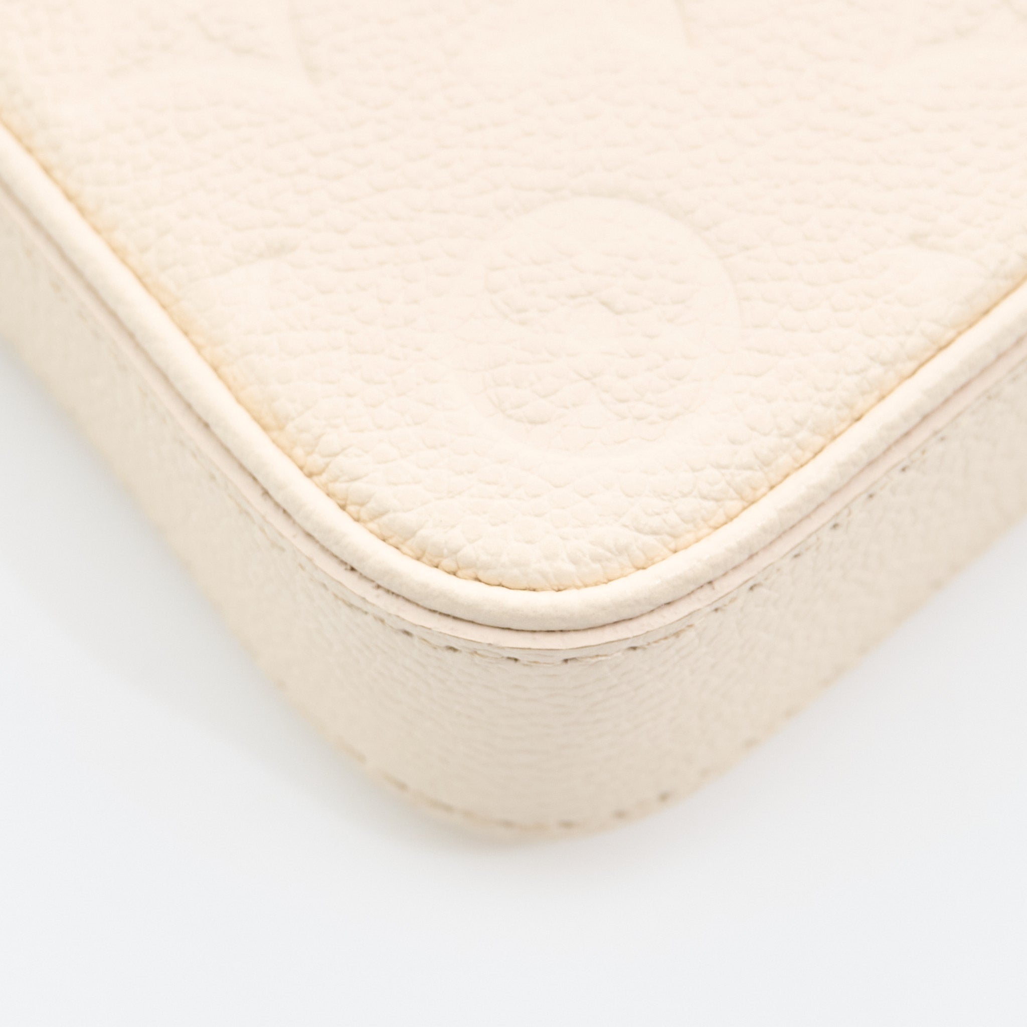Louis Vuitton Easy Pouch On Strap