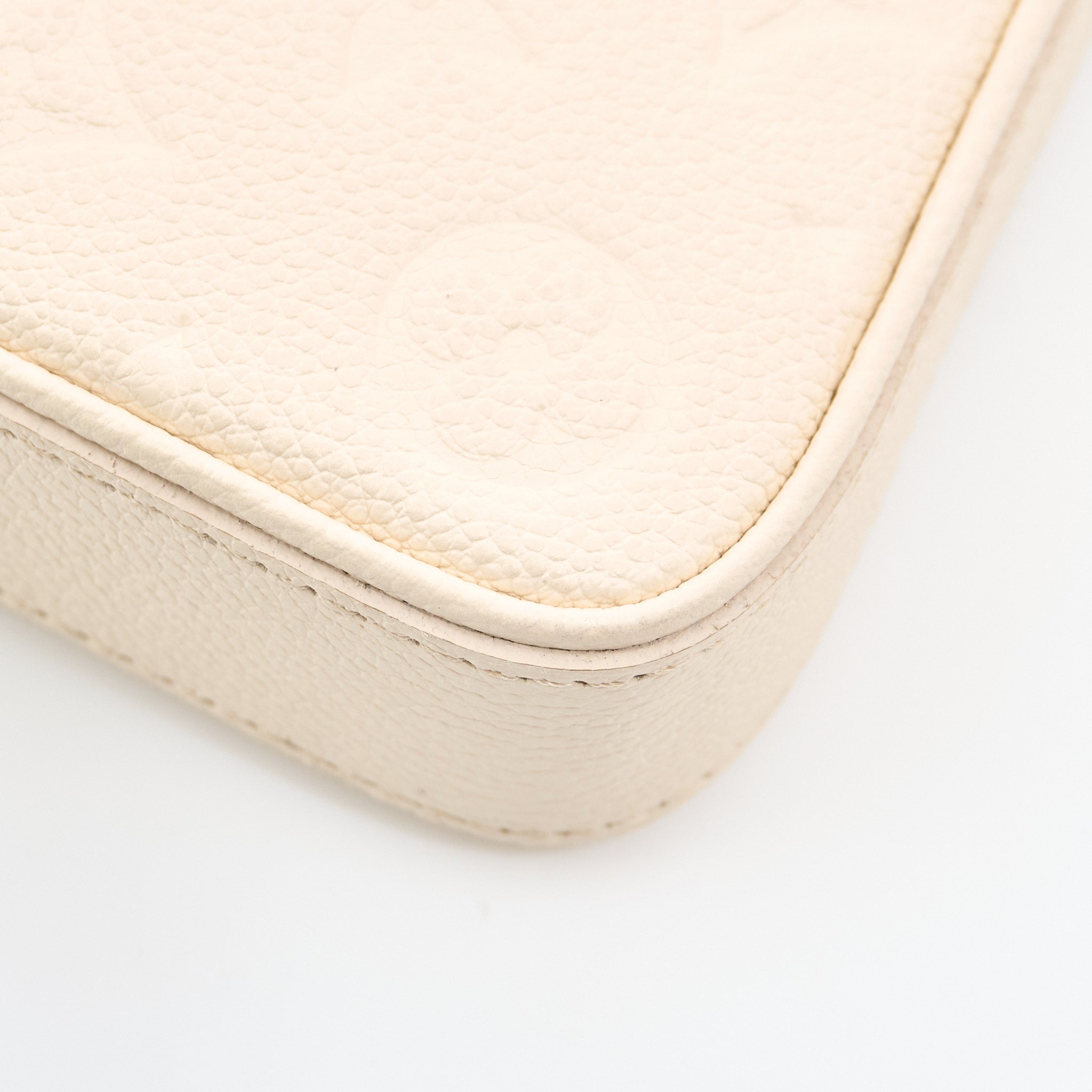 Louis Vuitton Easy Pouch On Strap