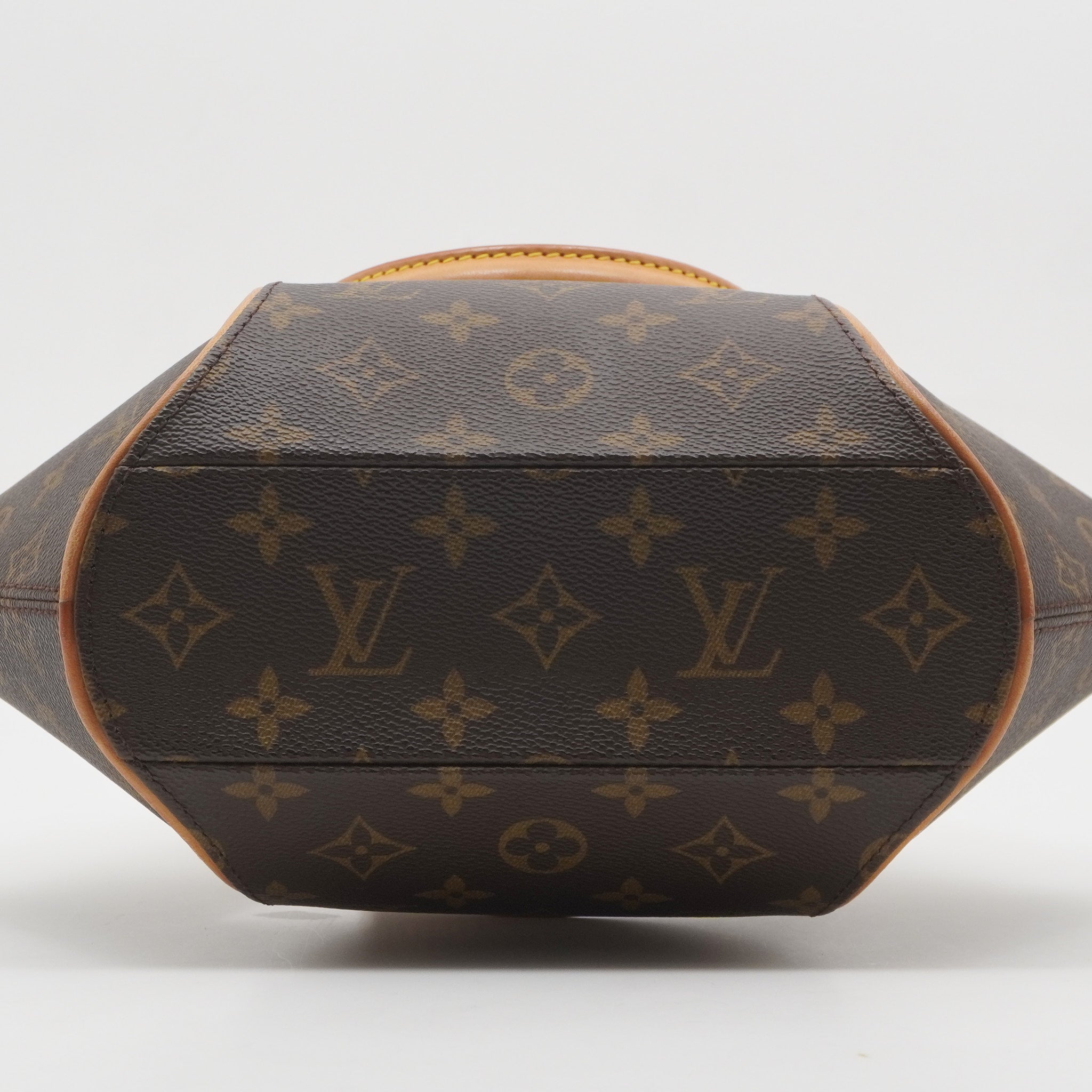 Louis Vuitton Vintage Ellipse Monogram Bag