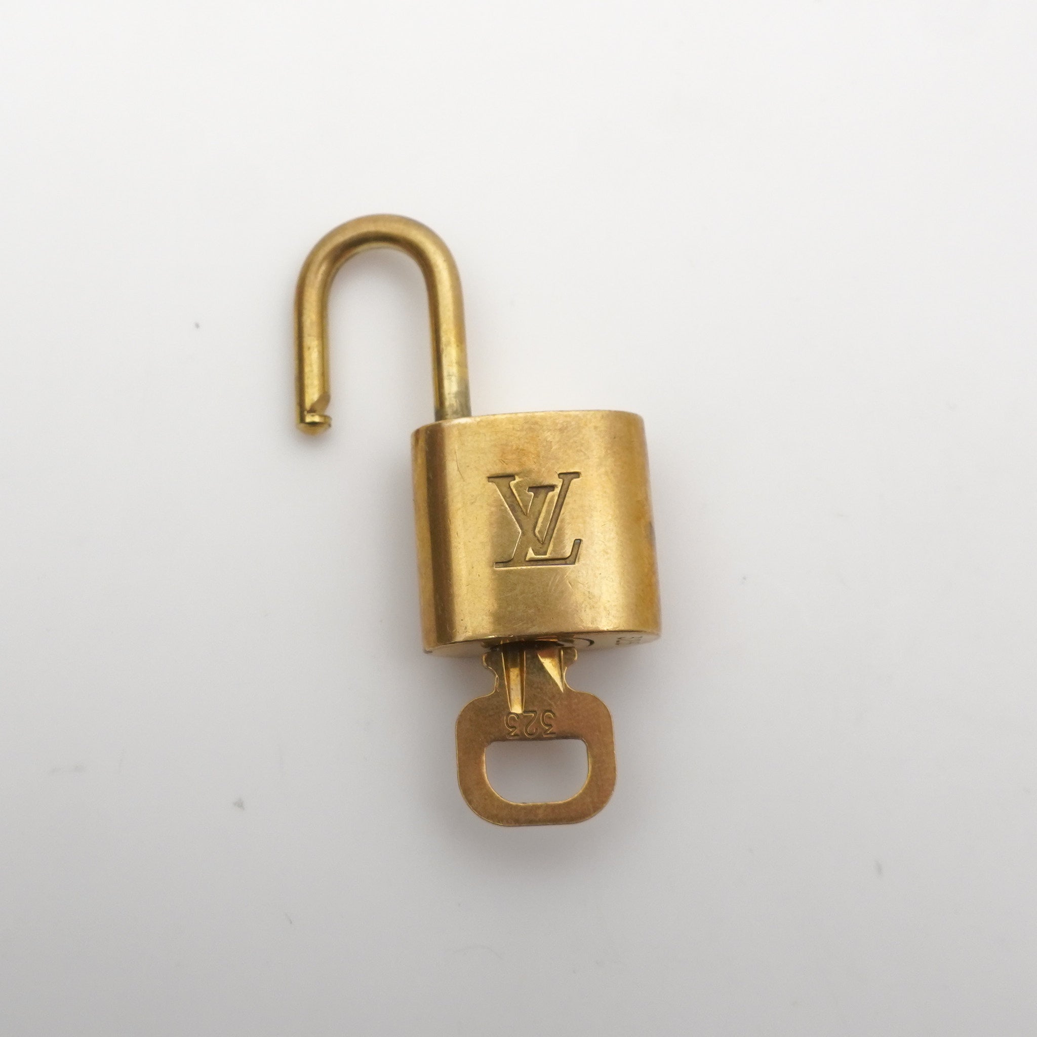Louis Vuitton Vintage Ellipse Monogram Bag