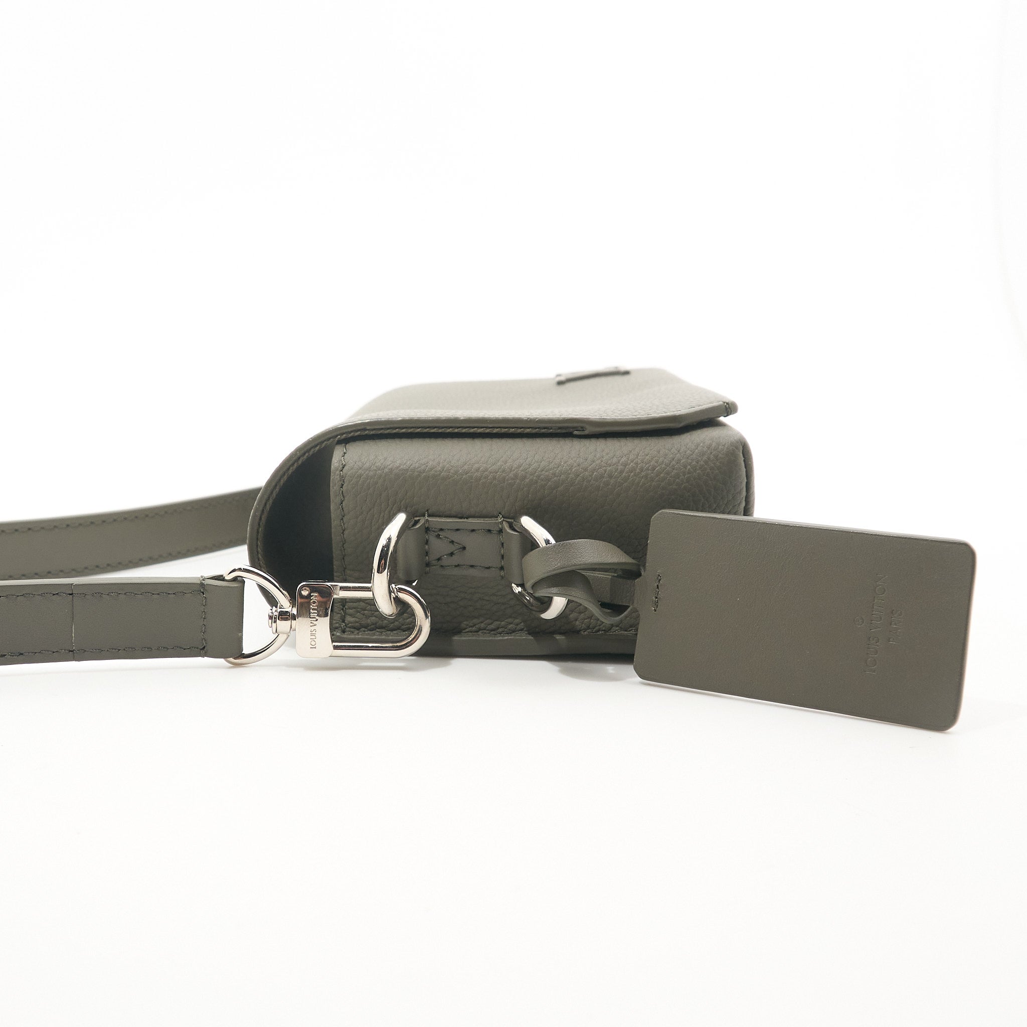 Louis Vuitton Fastline Wearable Wallet