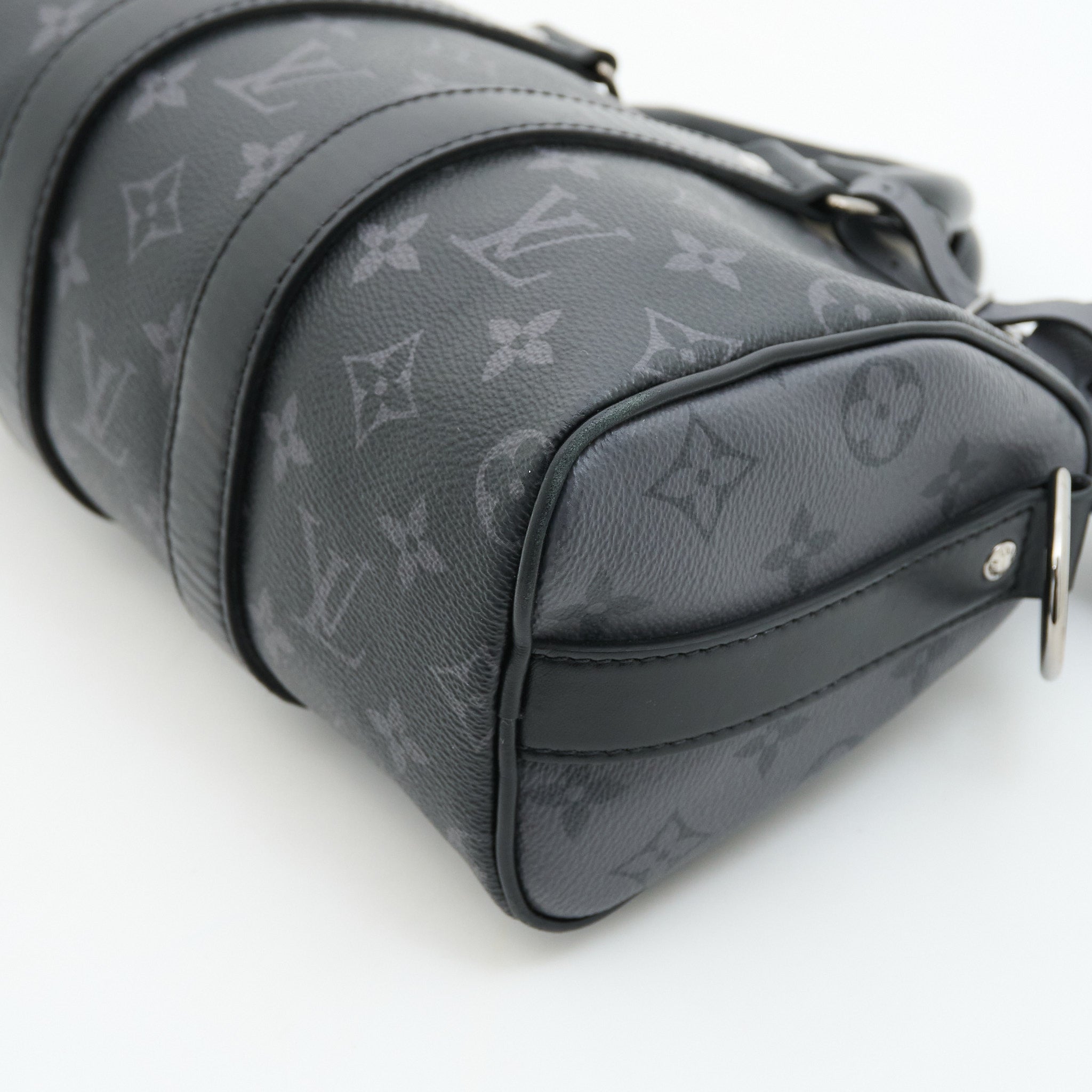 Louis Vuitton Keepall 25 Eclipse Monogram Bag