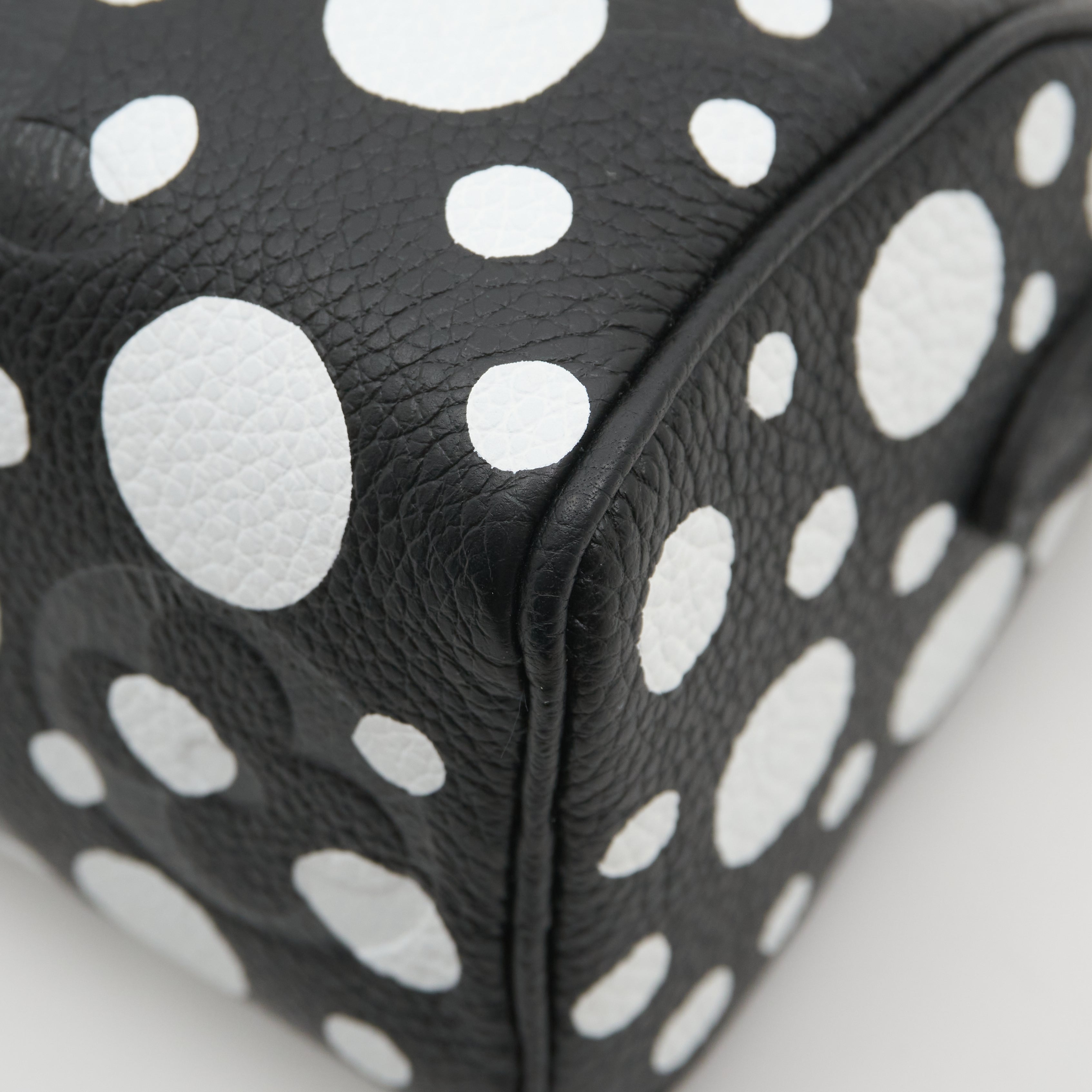 Louis Vuitton Kusama Speedy Nano