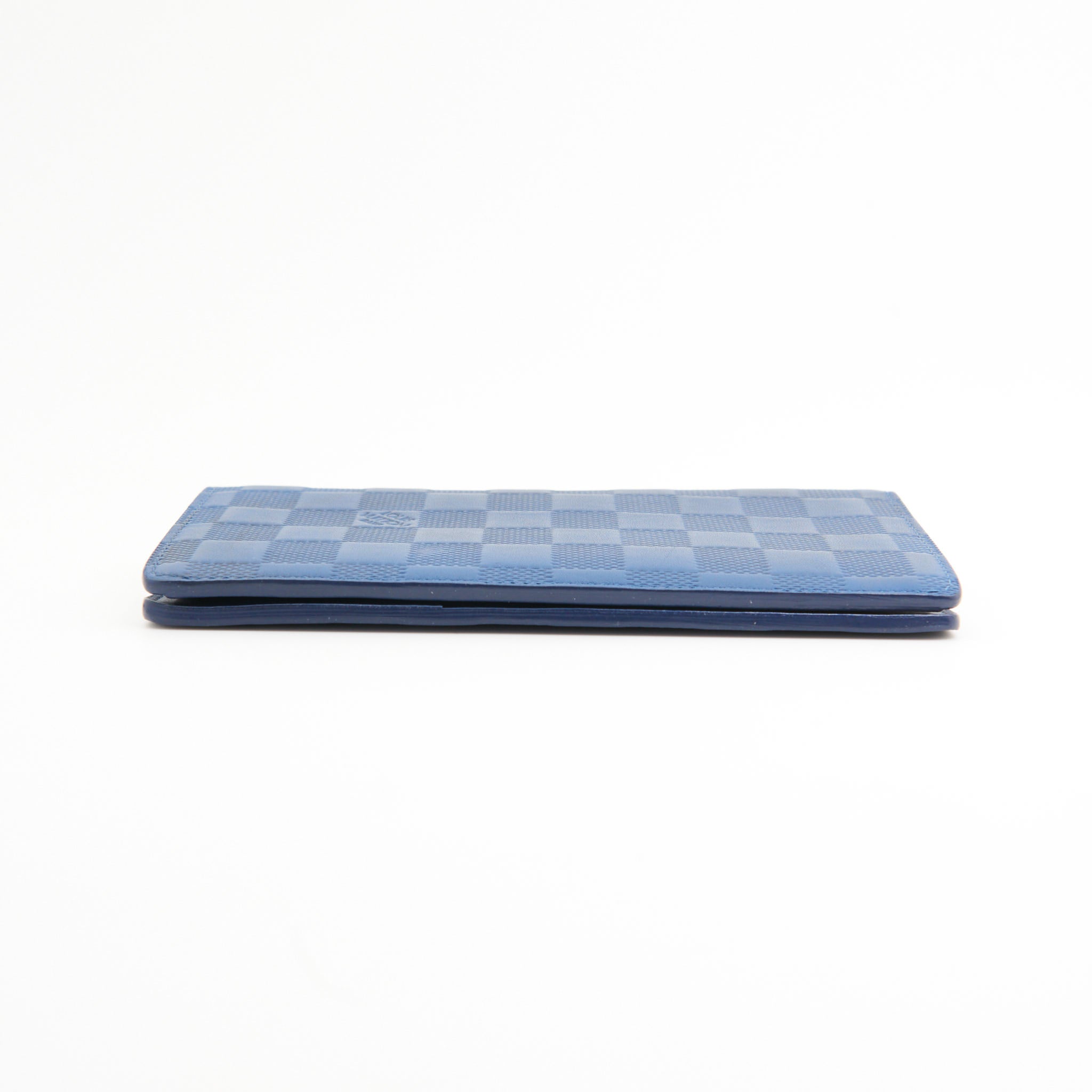 Louis Vuitton Leather Brazza Wallet in Blue