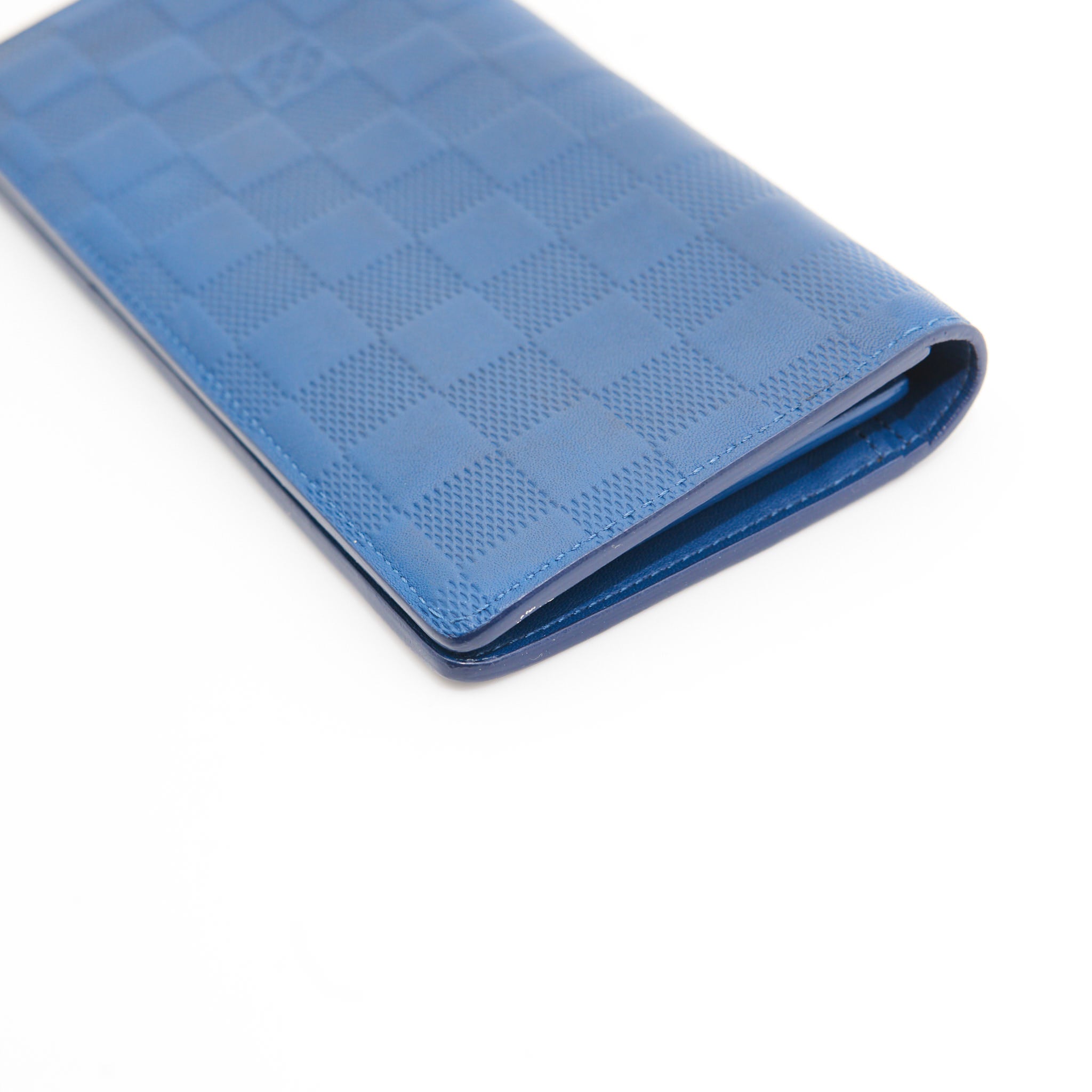 Louis Vuitton Leather Brazza Wallet in Blue