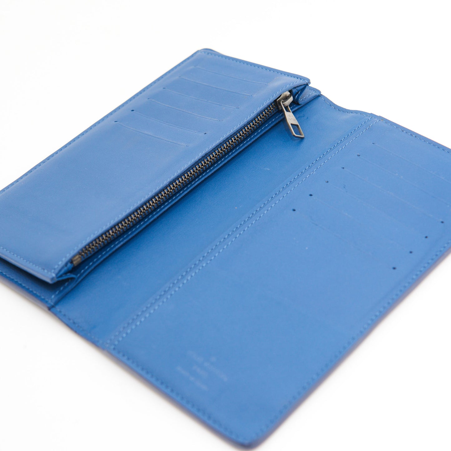 Louis Vuitton Leather Brazza Wallet in Blue