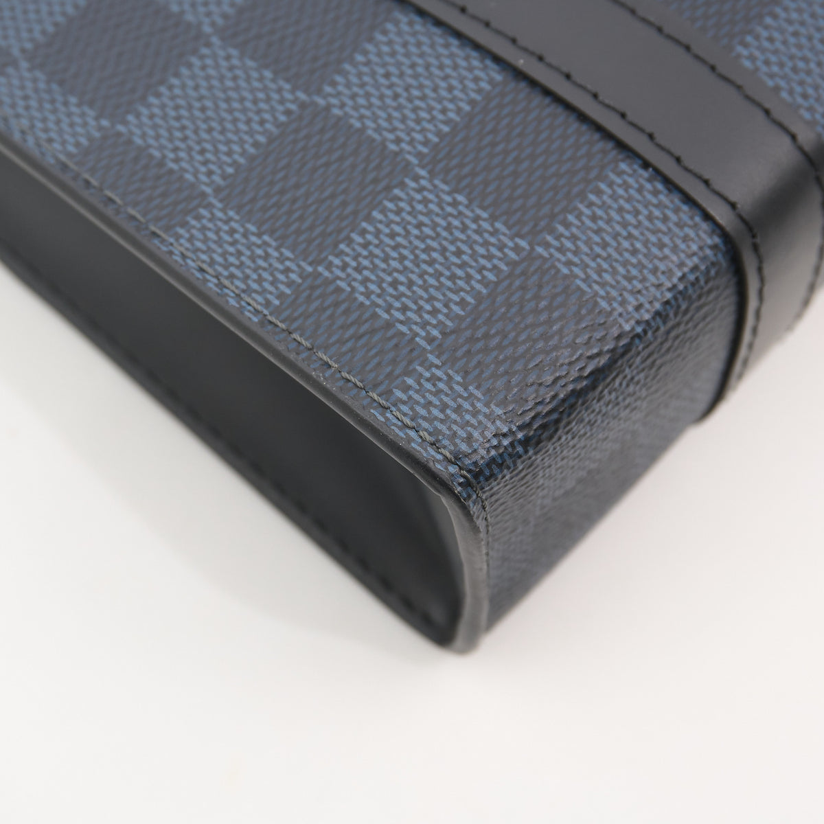 Louis Vuitton Pochette Voyage Limited Edition