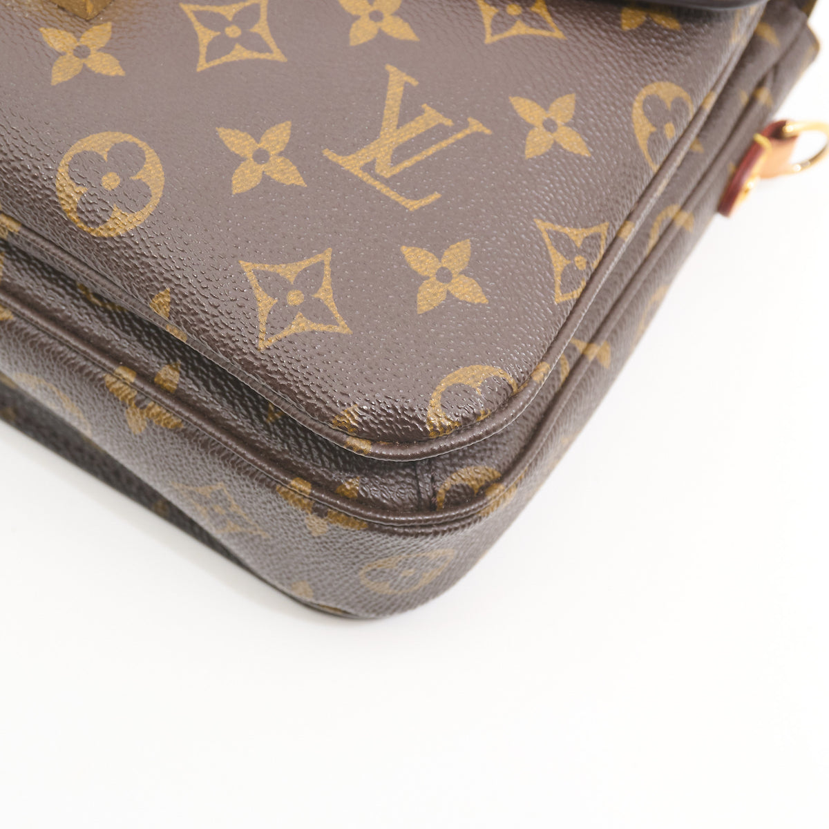 Louis Vuitton Monogram Pochette Metis