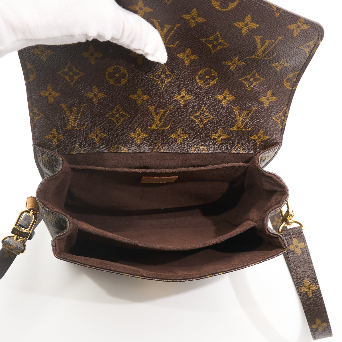 Louis Vuitton Monogram Pochette Metis