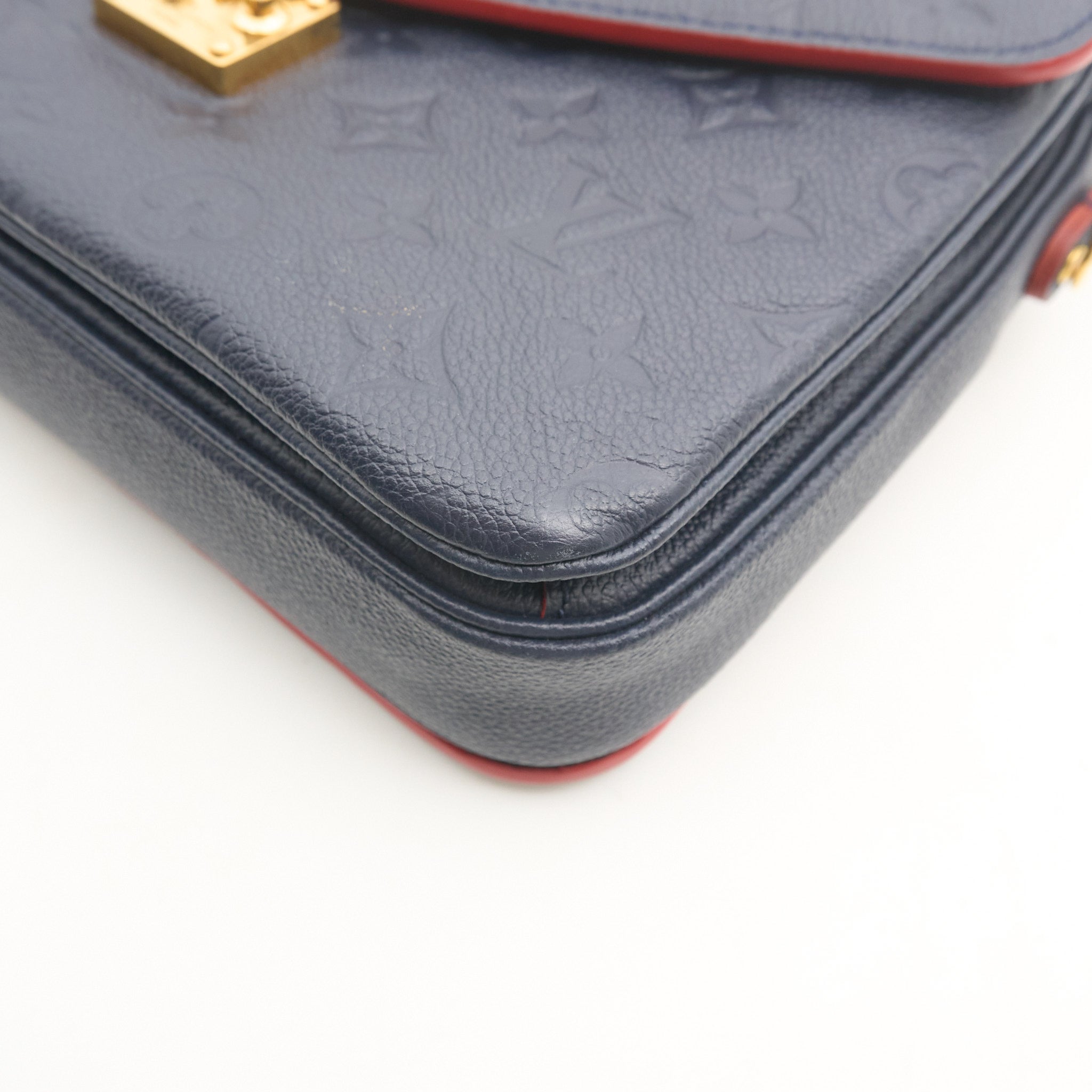Louis Vuitton Metis Marine Rouge Empreinte Leather