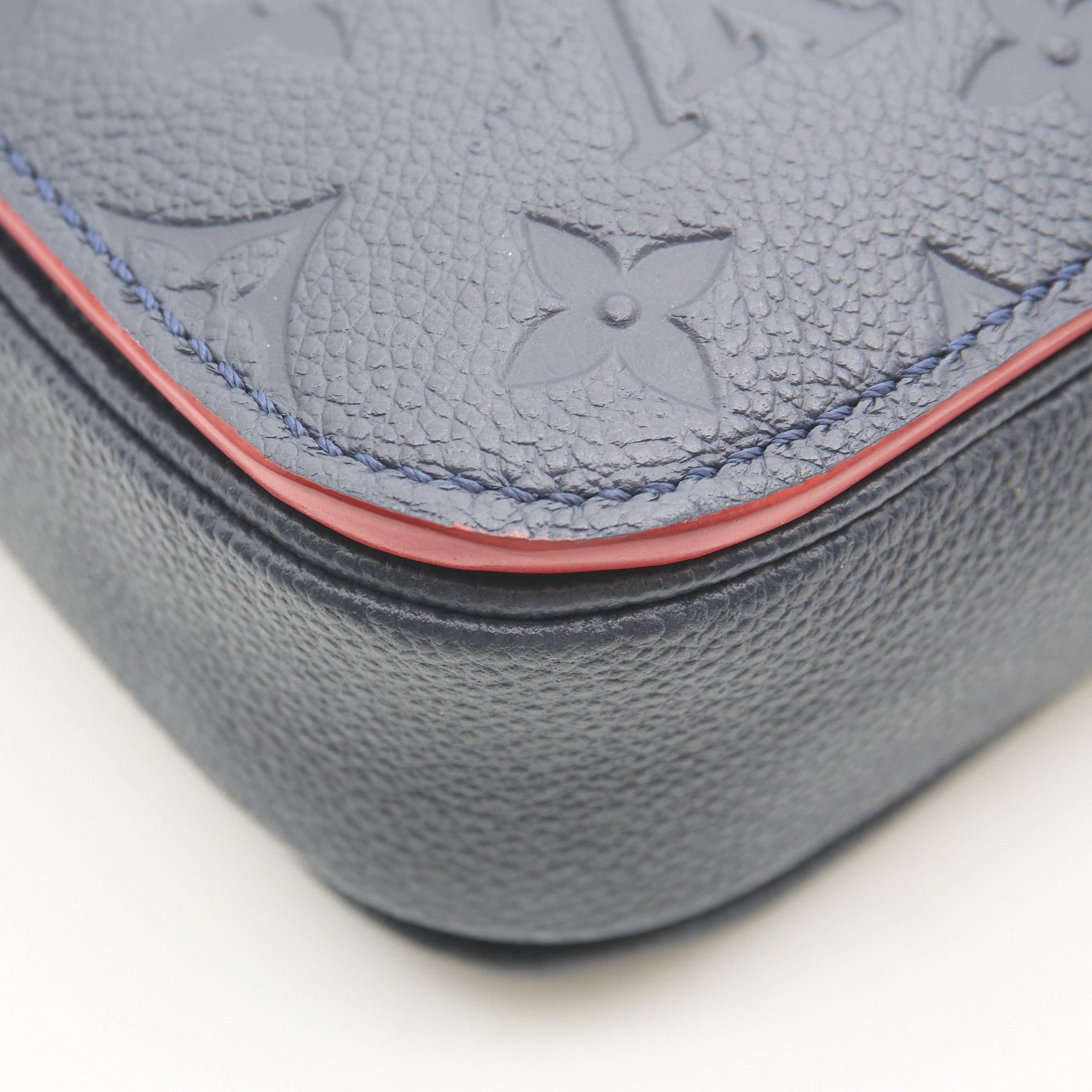 Louis Vuitton Metis Marine Rouge Empreinte Leather