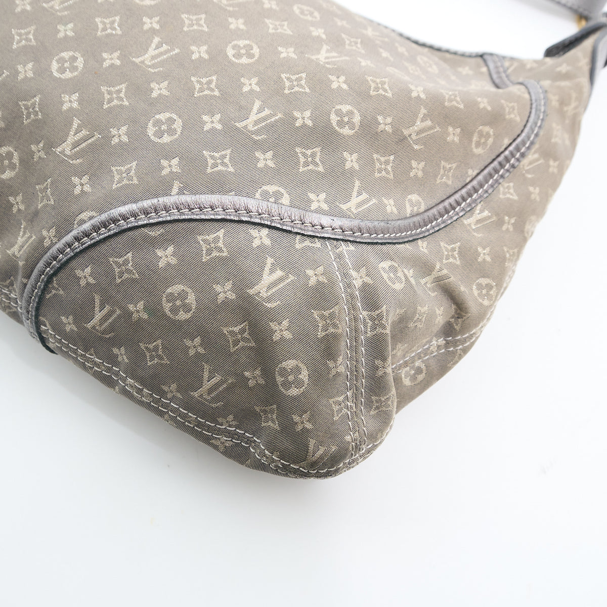 Louis Vuitton Manon Shoulder Bag