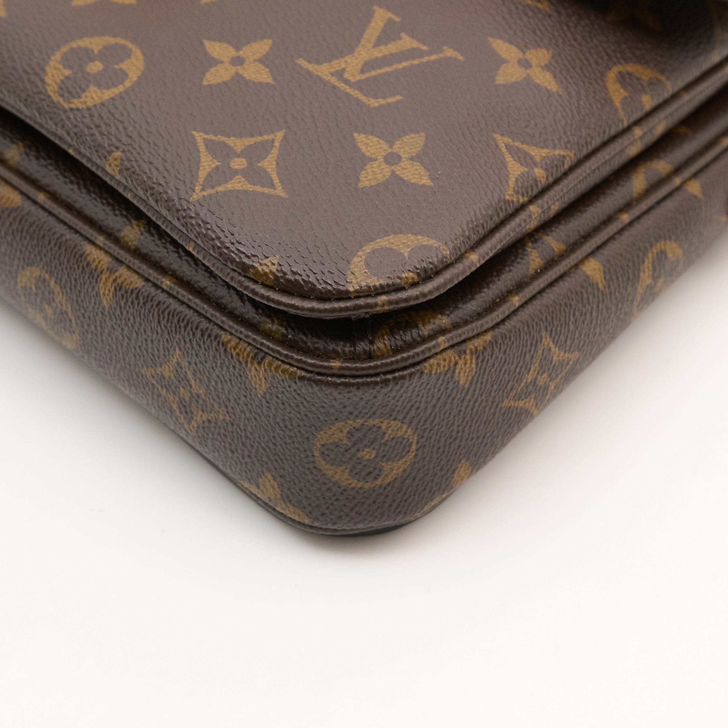Louis Vuitton Monogram Metis