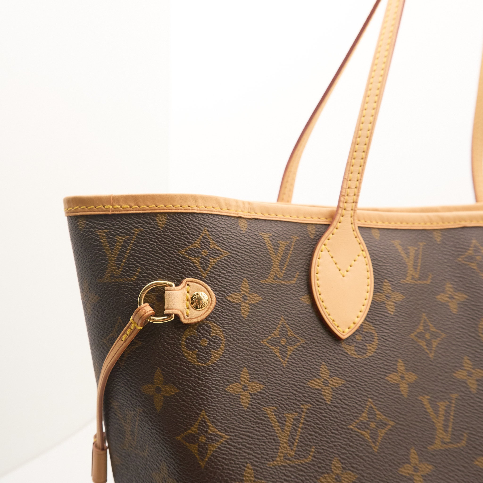 Louis Vuitton Monogram Neverfull MM Bag