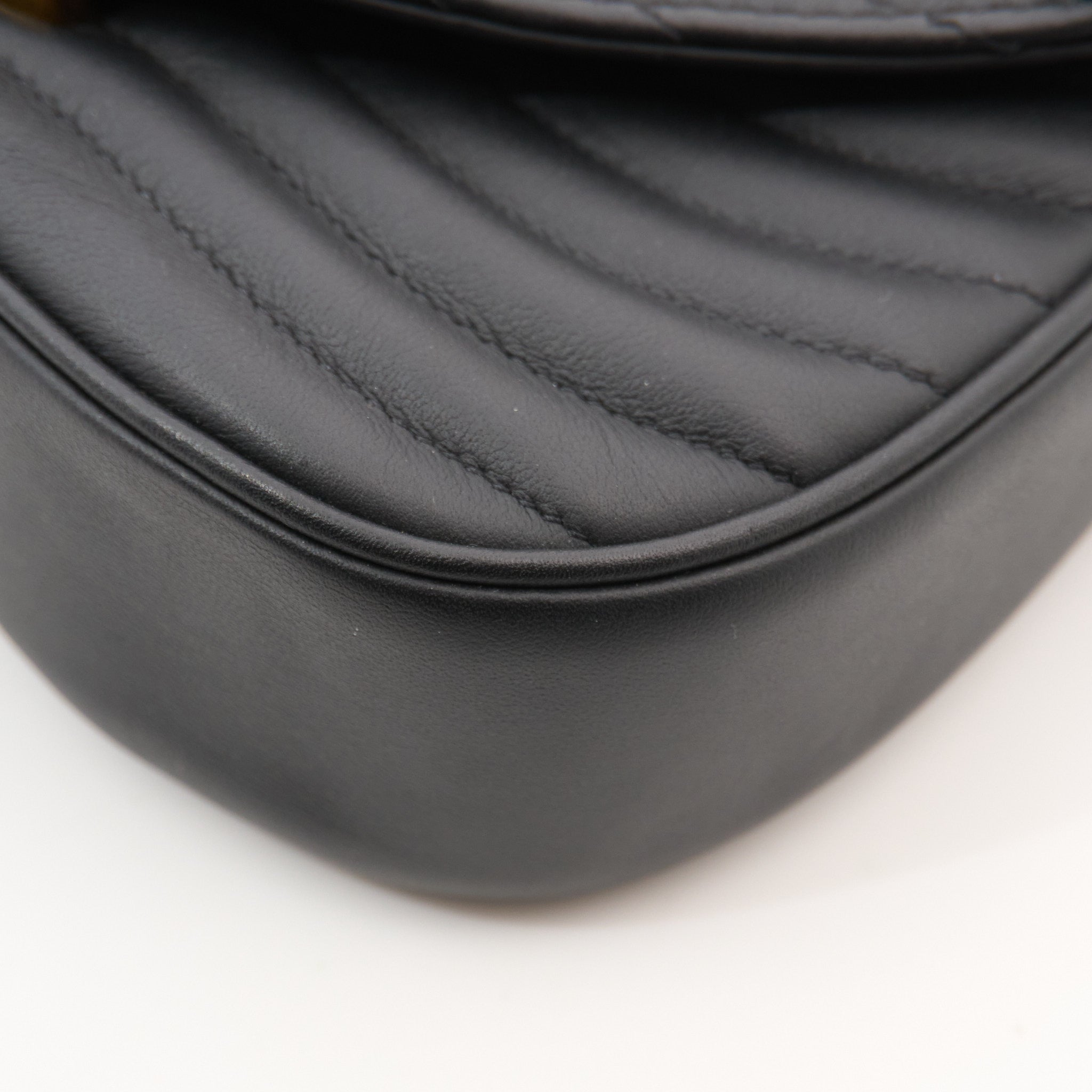Louis Vuitton New Wave Chain Bag