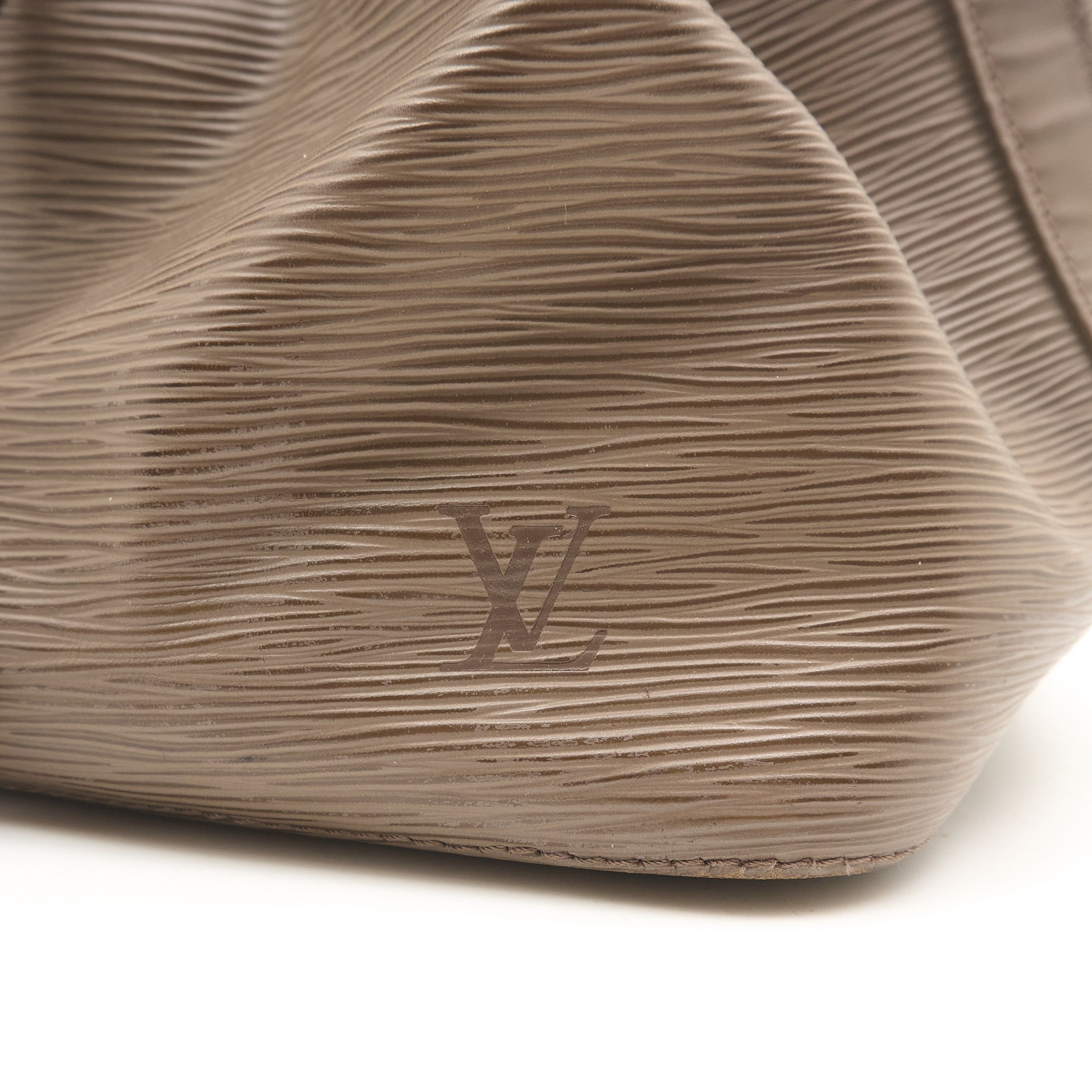 Louis Vuitton Pepper Epi Leather Neo Noe Bag