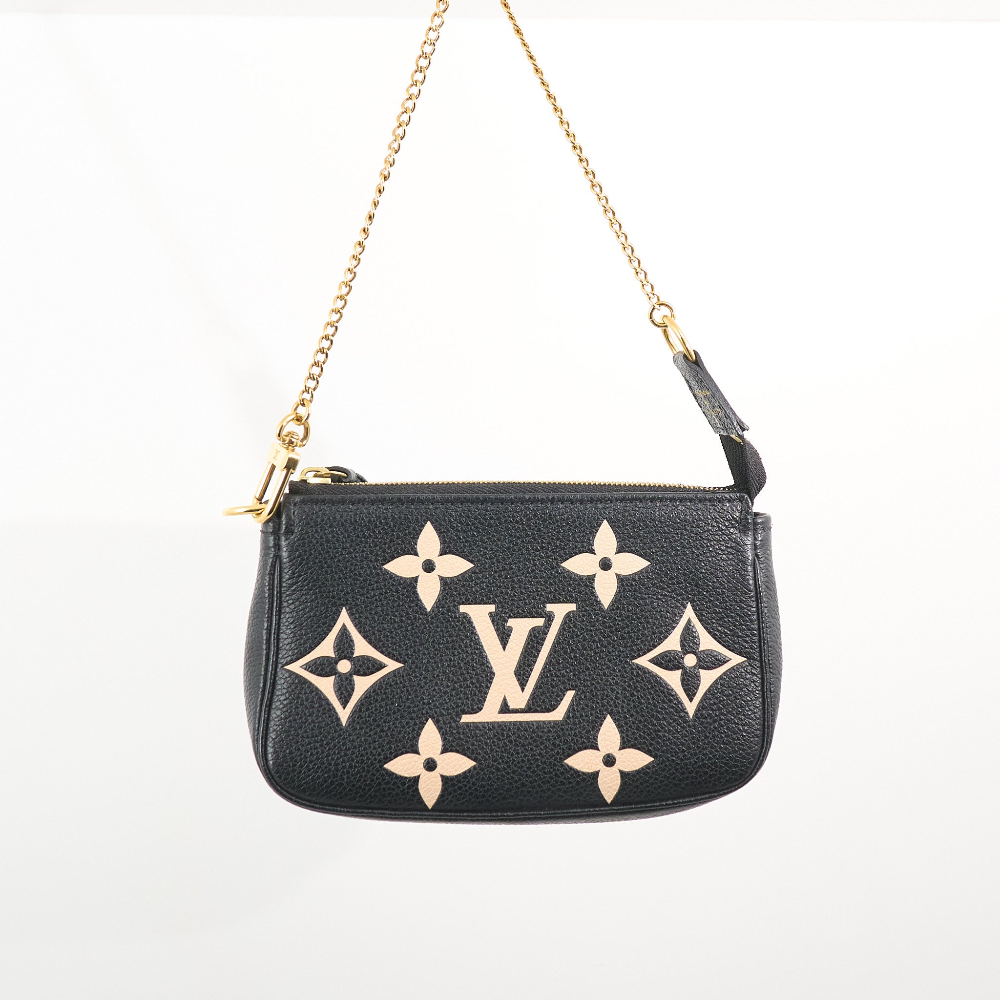 Louis Vuitton Mini Pochette Accessories