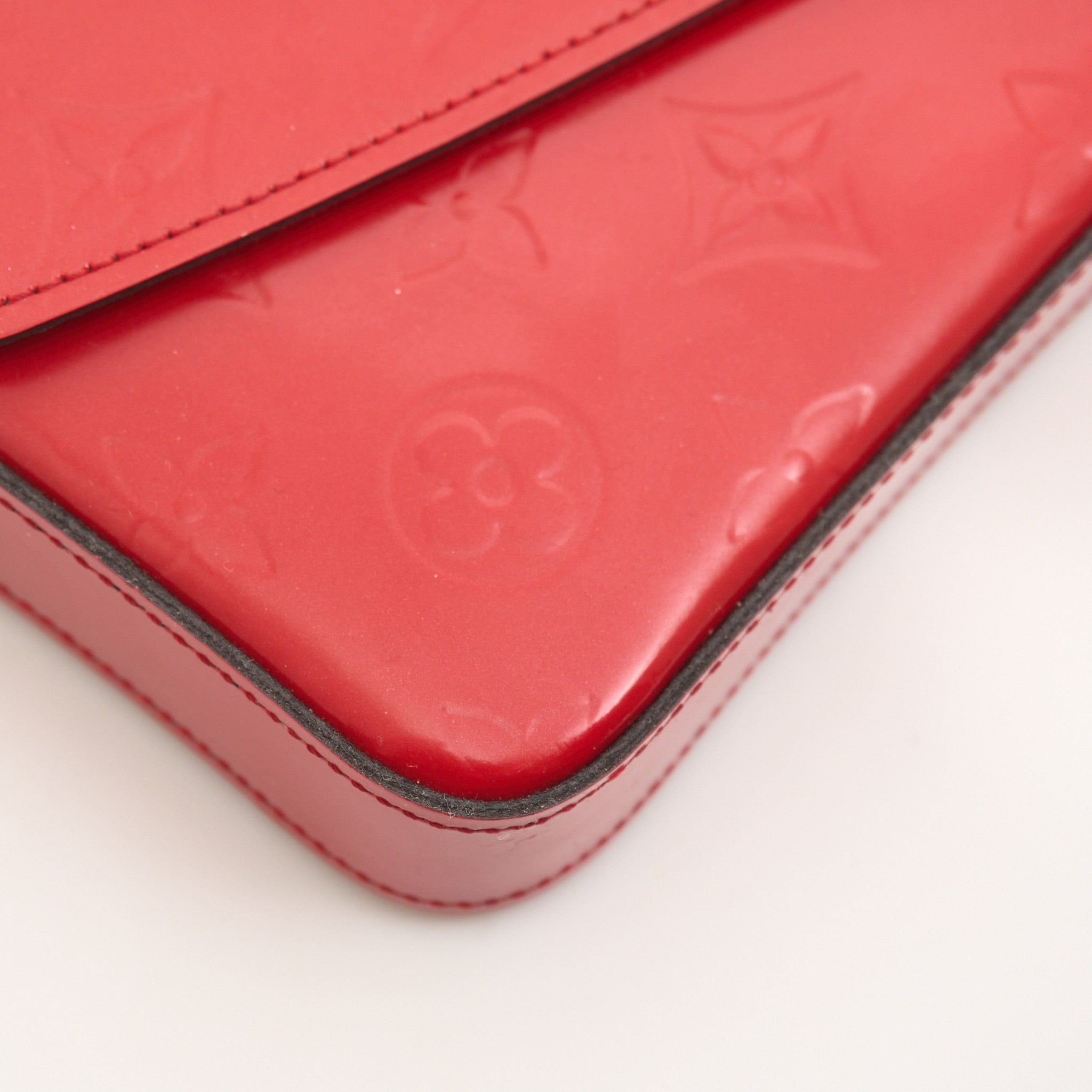 Louis Vuitton Félicie Pochette Red Vernis