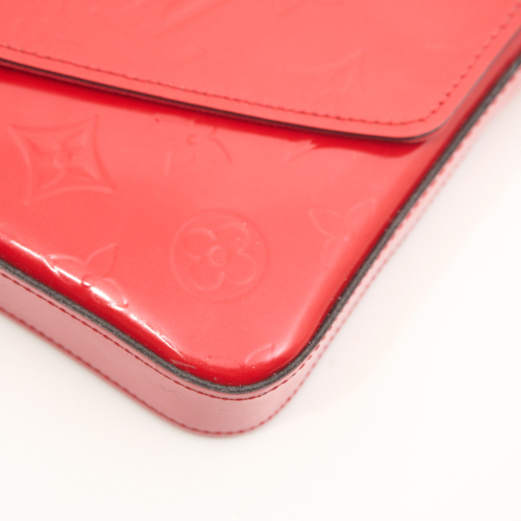 Louis Vuitton Félicie Pochette Red Vernis