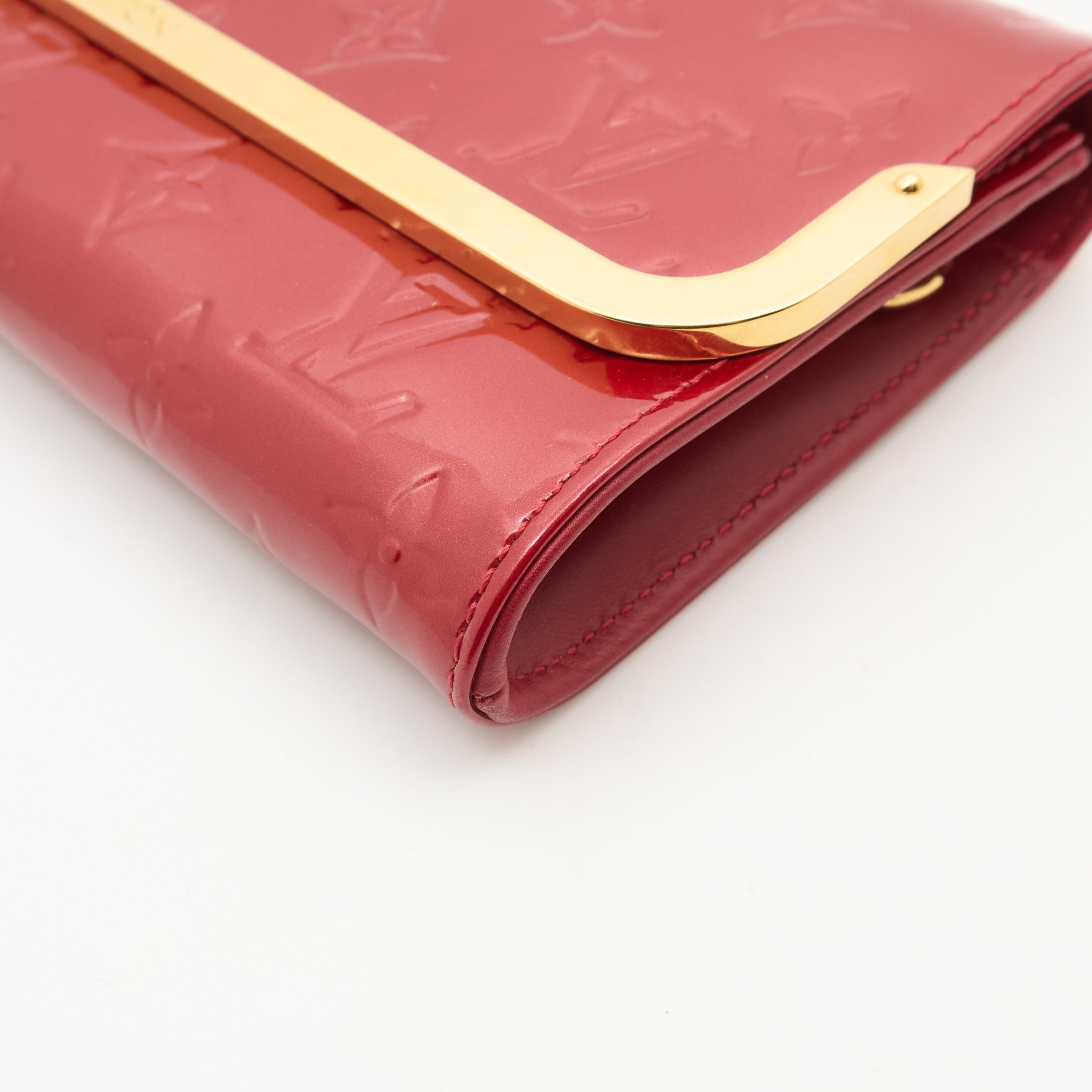 Louis Vuitton Red Vernis Crossbody Clutch Bag