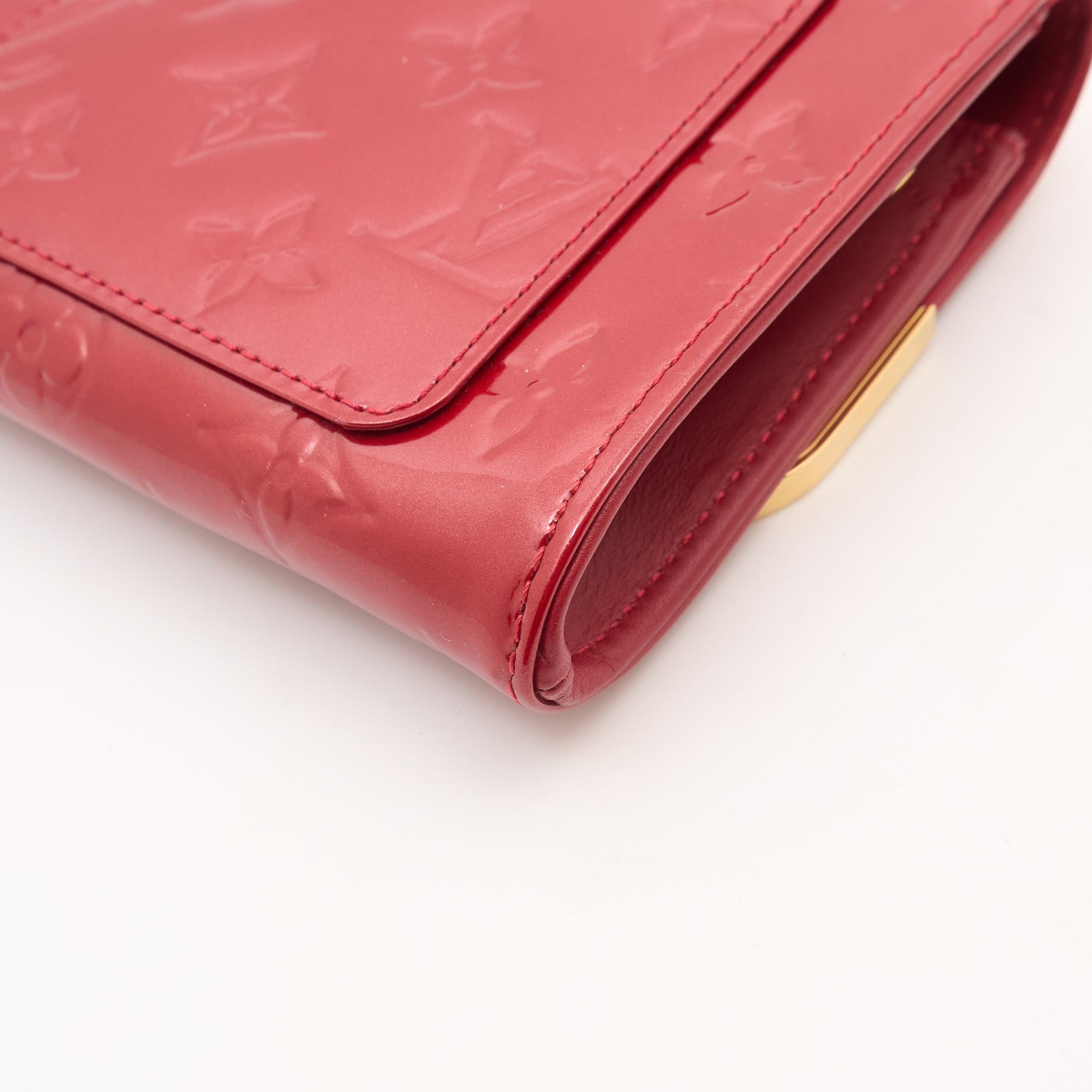 Louis Vuitton Red Vernis Crossbody Clutch Bag