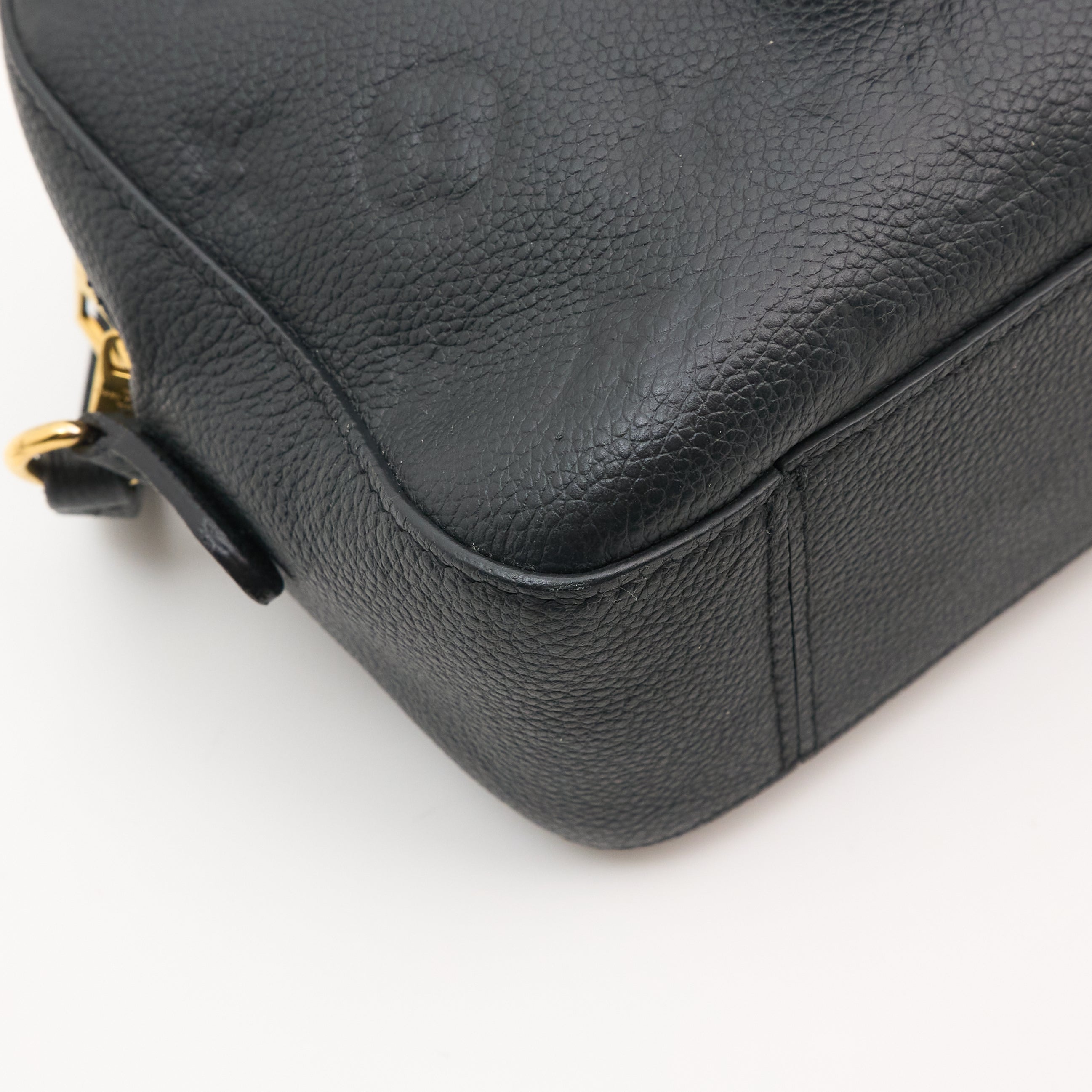 Louis Vuitton Saintonge Black Bag