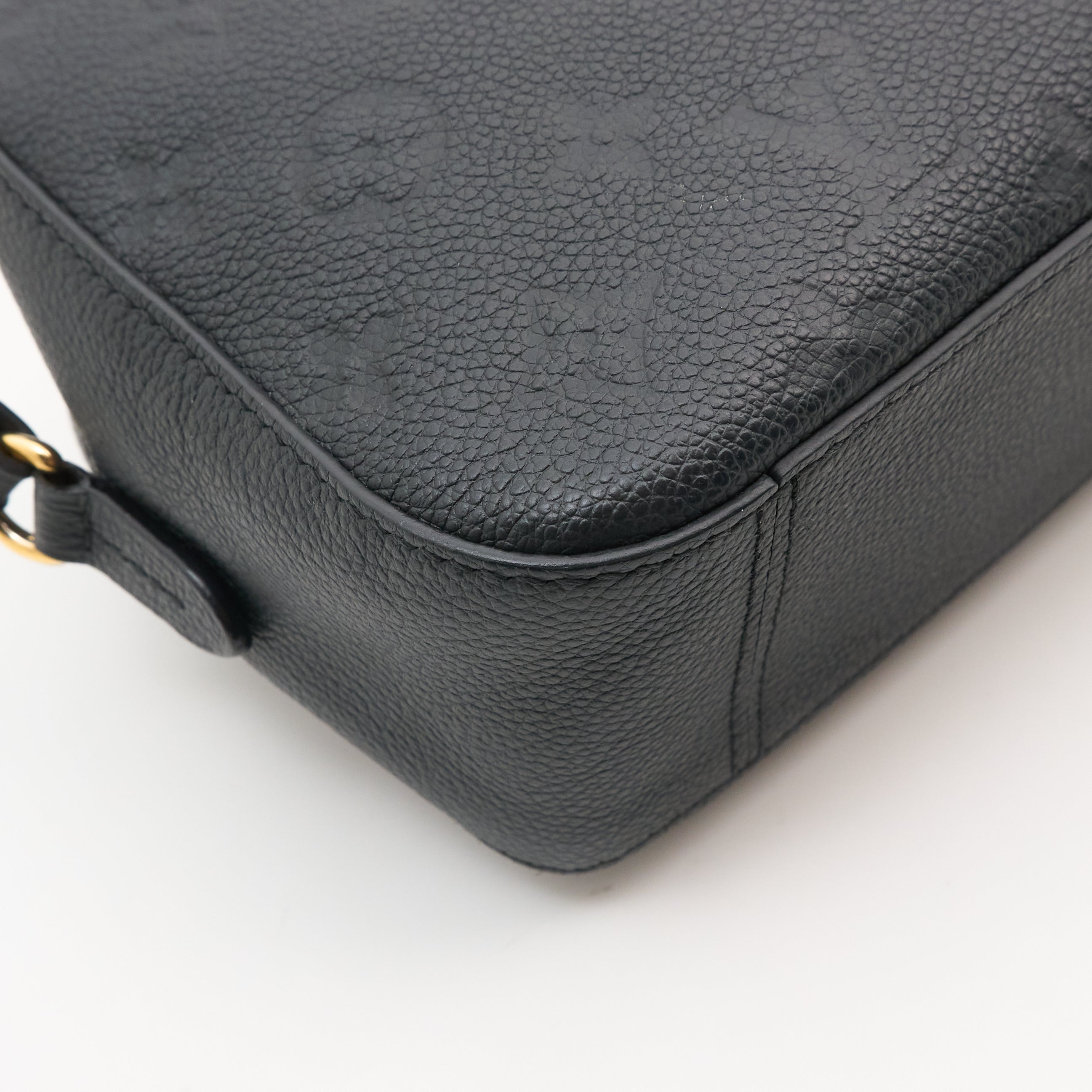 Louis Vuitton Saintonge Black Bag