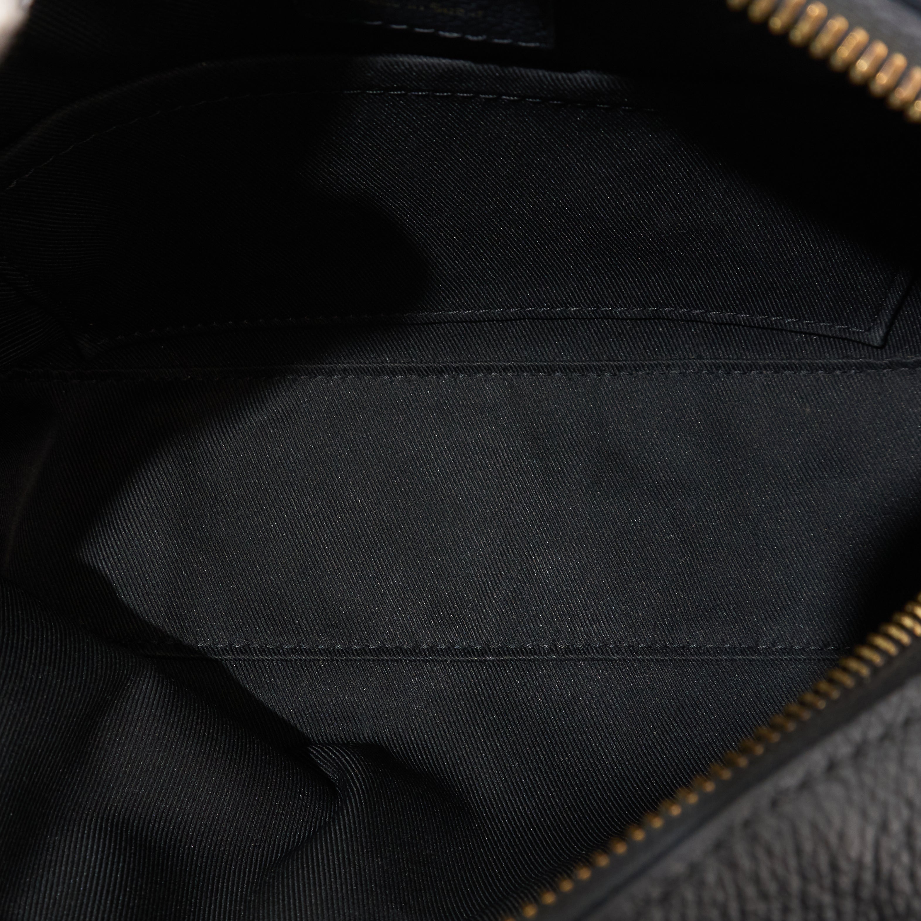 Louis Vuitton Saintonge Black Bag