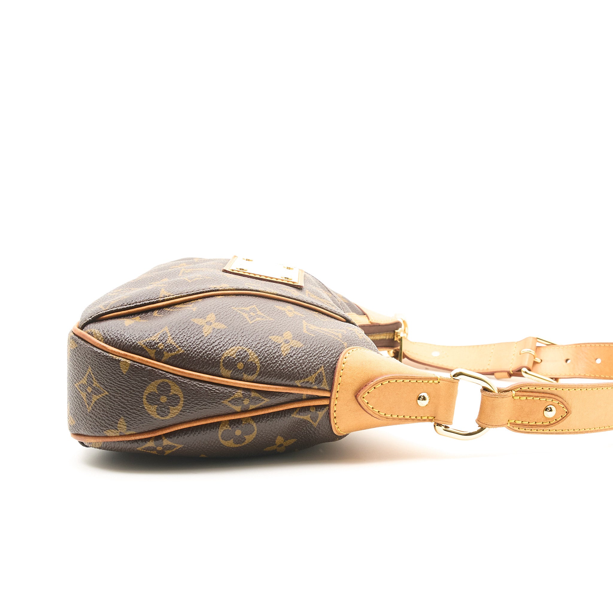 Louis Vuitton Thames PM Monogram Shoulder bag