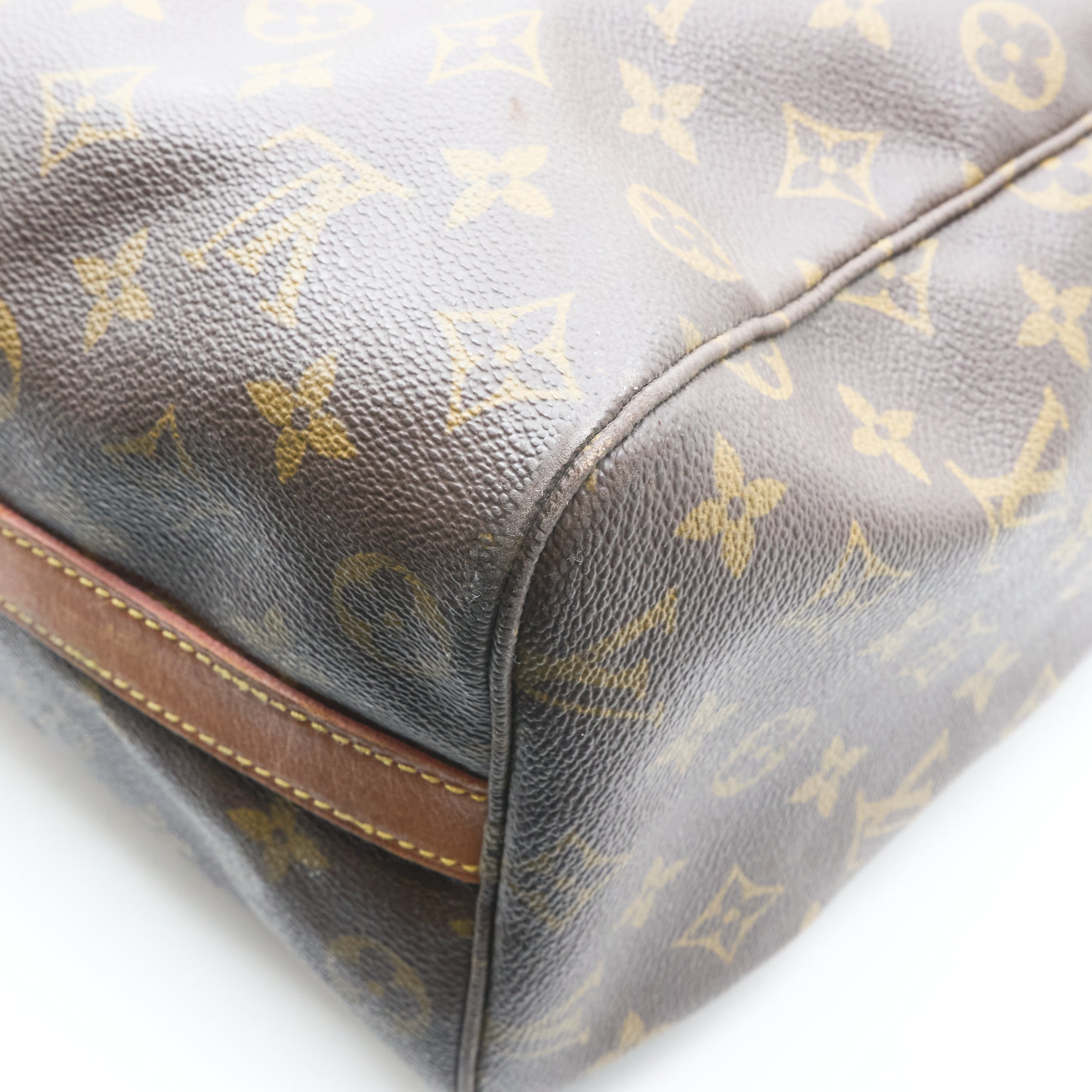 Louis Vuitton Monogram Weekender Bag