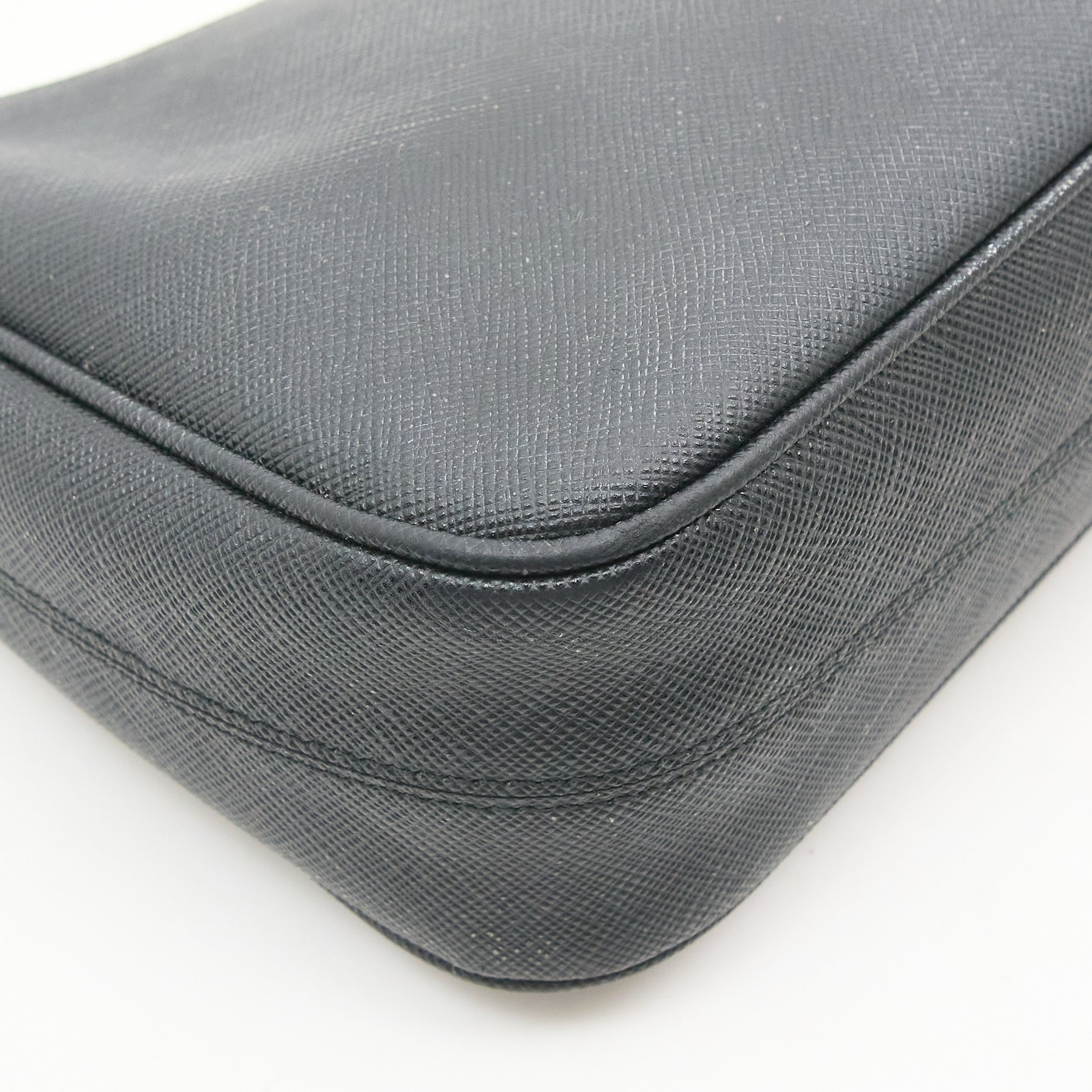 Prada Re-Edition 2005 Black Saffiano Leather Bag