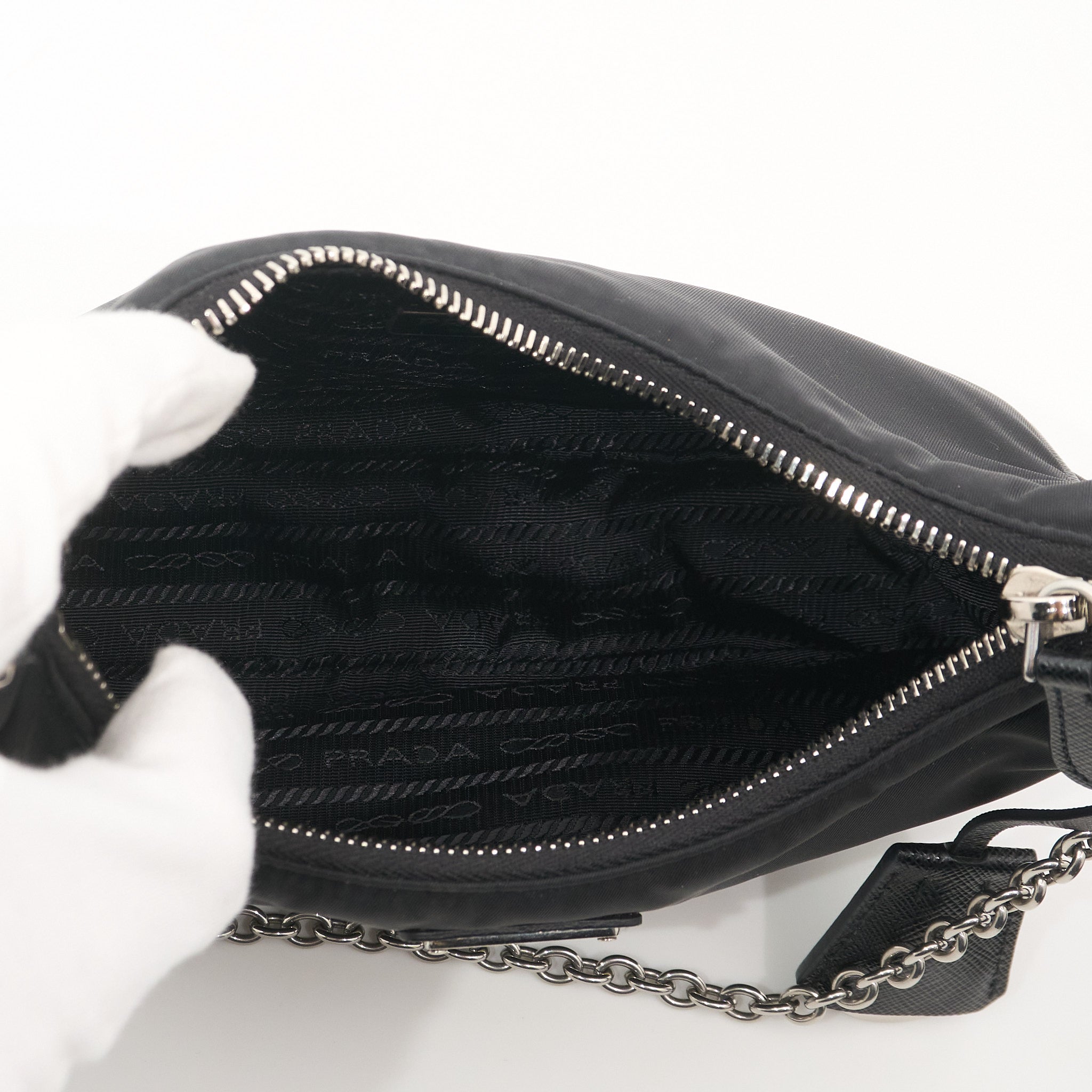 Prada Re-Edition 2005 Nylon Black Shoulder Bag