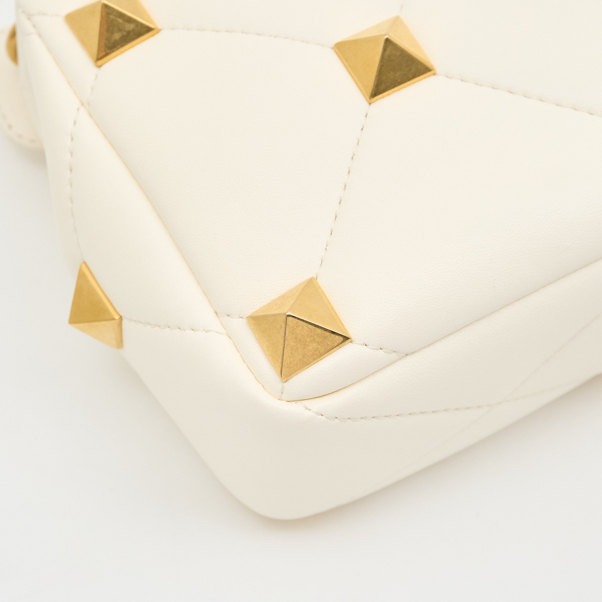 Valentino Garavani Roman Rockstud Bag in White Nappa Leather